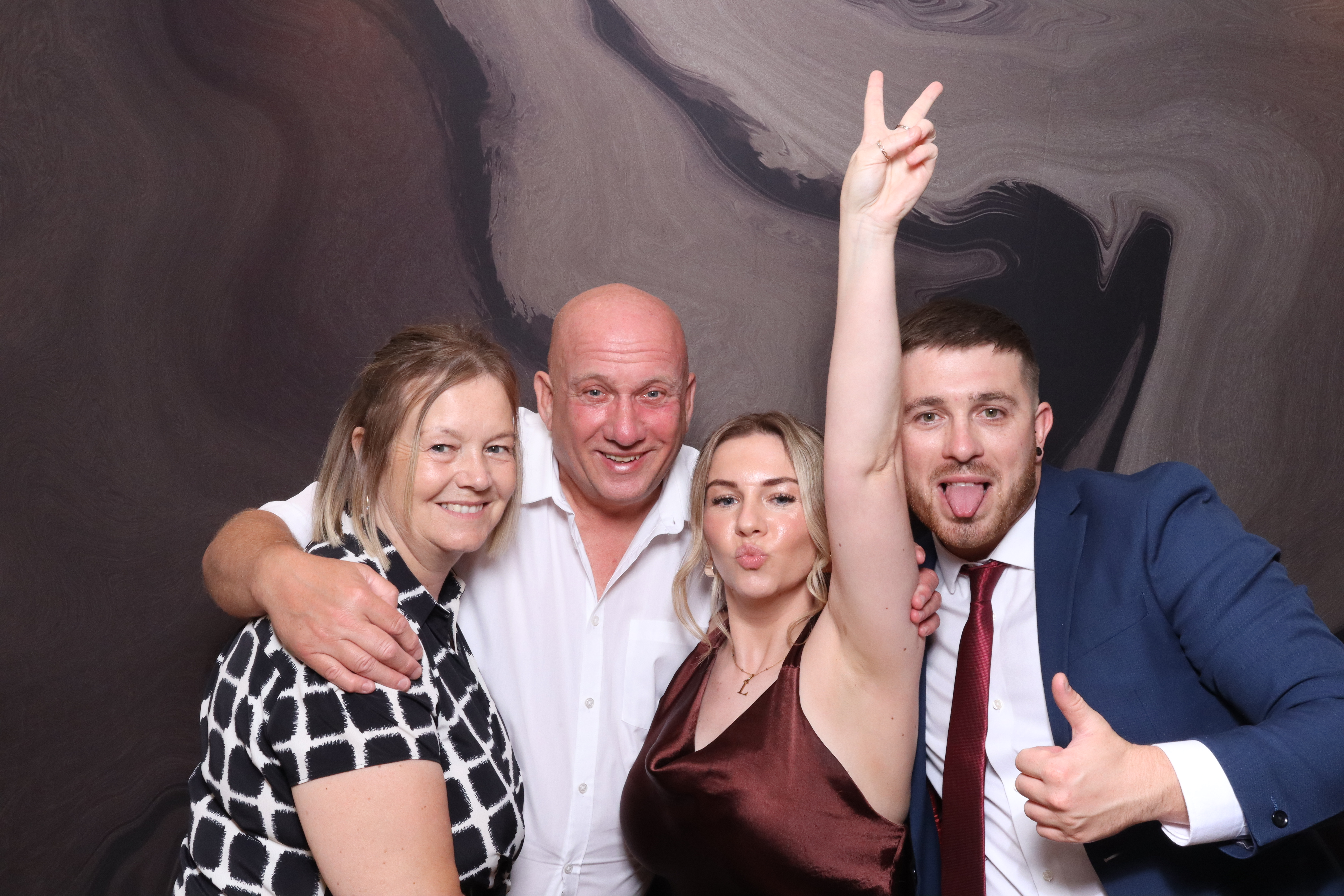 Mr & Mrs Fenney  | View more photos from the event at gallery.magicimages.uk/u/MagicImages/Mr-Mrs-Fenney