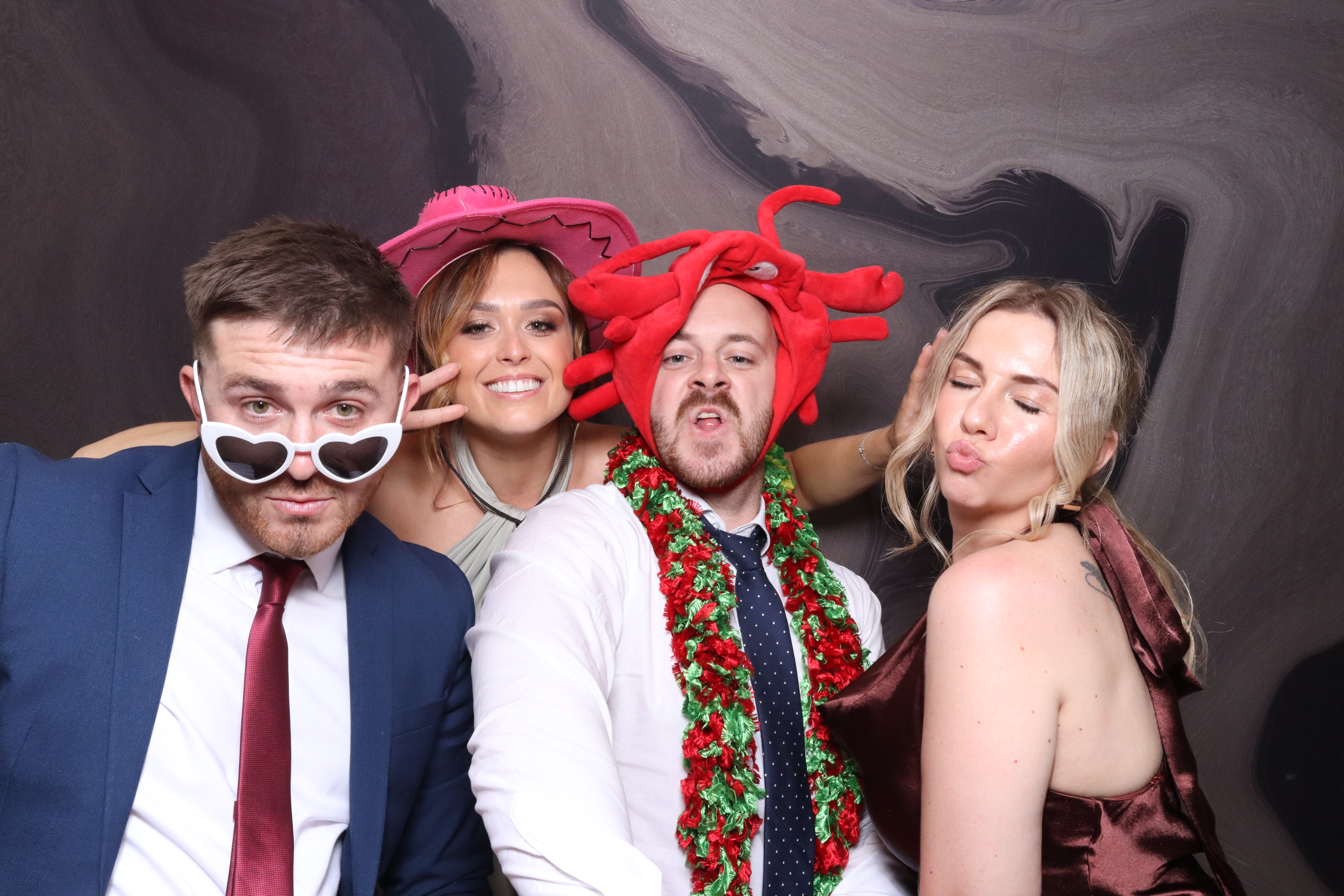 Mr & Mrs Fenney  | View more photos from the event at gallery.magicimages.uk/u/MagicImages/Mr-Mrs-Fenney