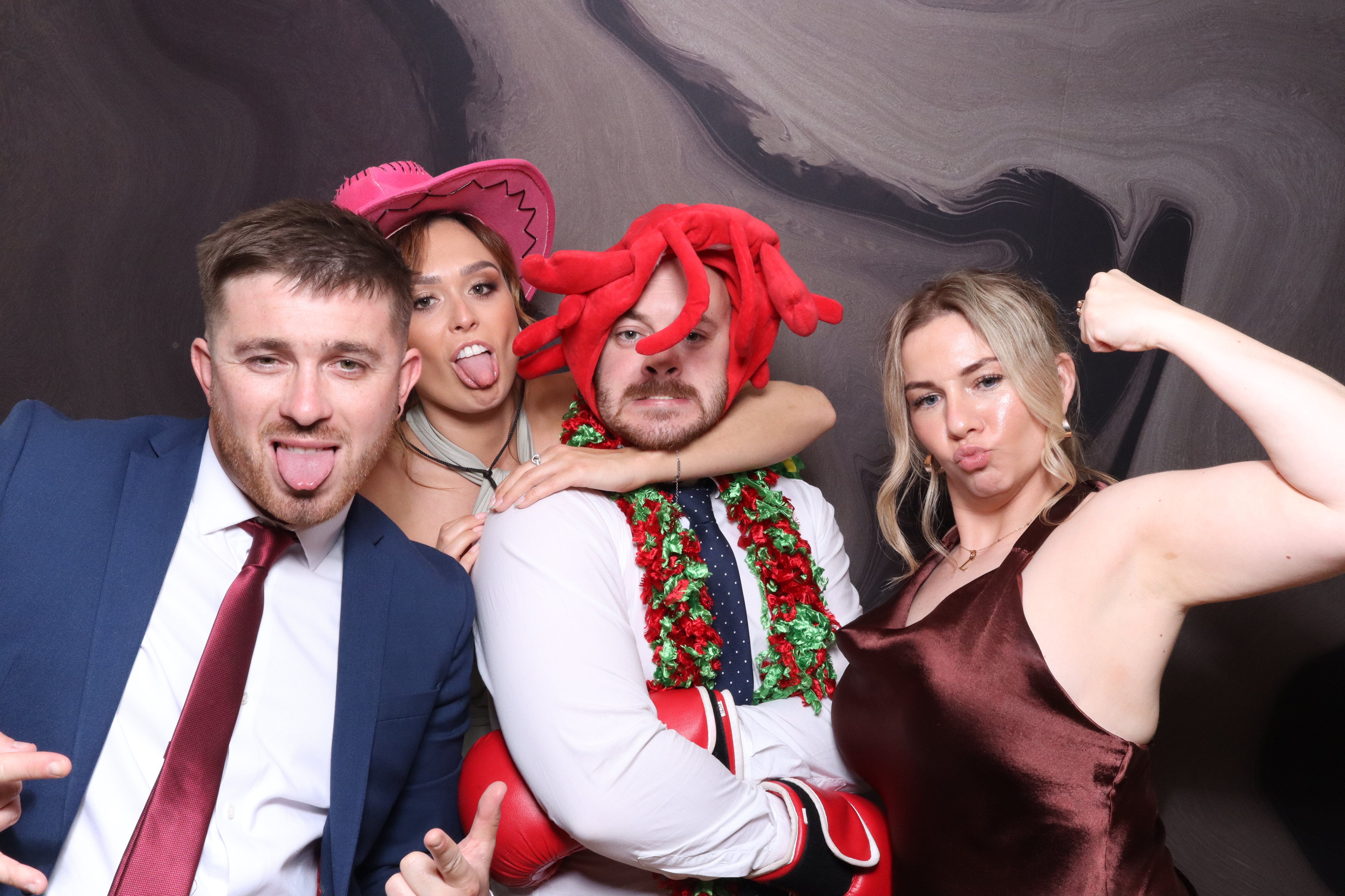 Mr & Mrs Fenney  | View more photos from the event at gallery.magicimages.uk/u/MagicImages/Mr-Mrs-Fenney