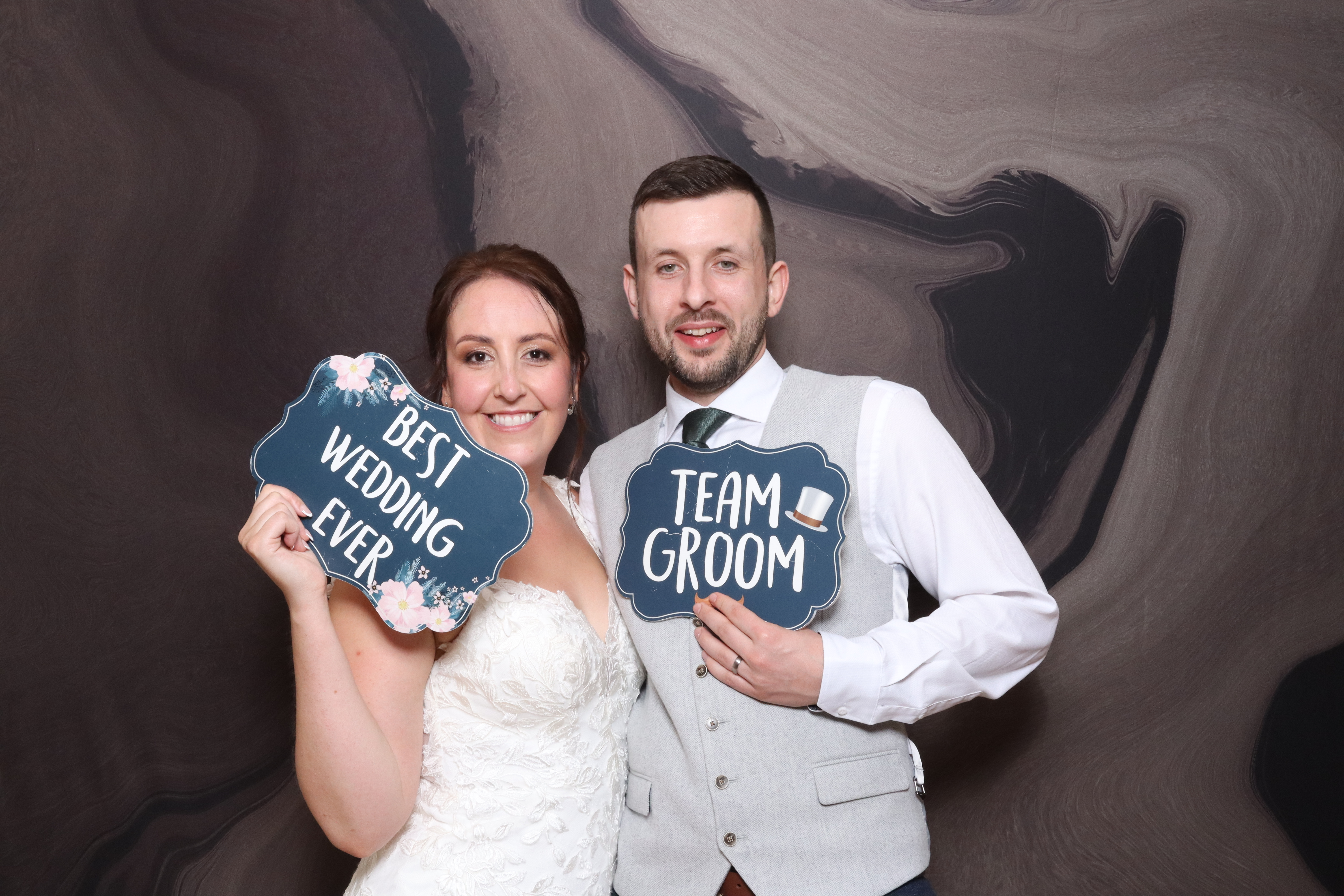 Mr & Mrs Fenney  | View more photos from the event at gallery.magicimages.uk/u/MagicImages/Mr-Mrs-Fenney