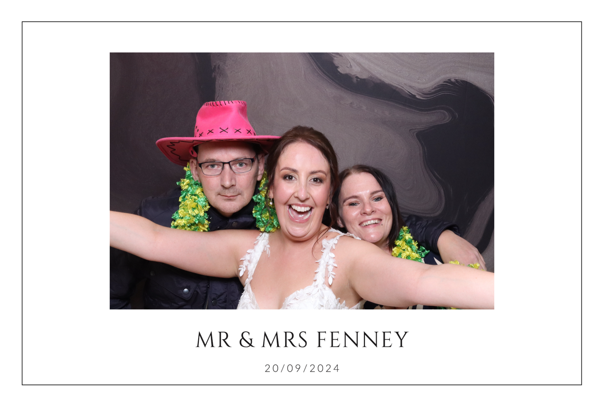 Mr & Mrs Fenney  | View more photos from the event at gallery.magicimages.uk/u/MagicImages/Mr-Mrs-Fenney