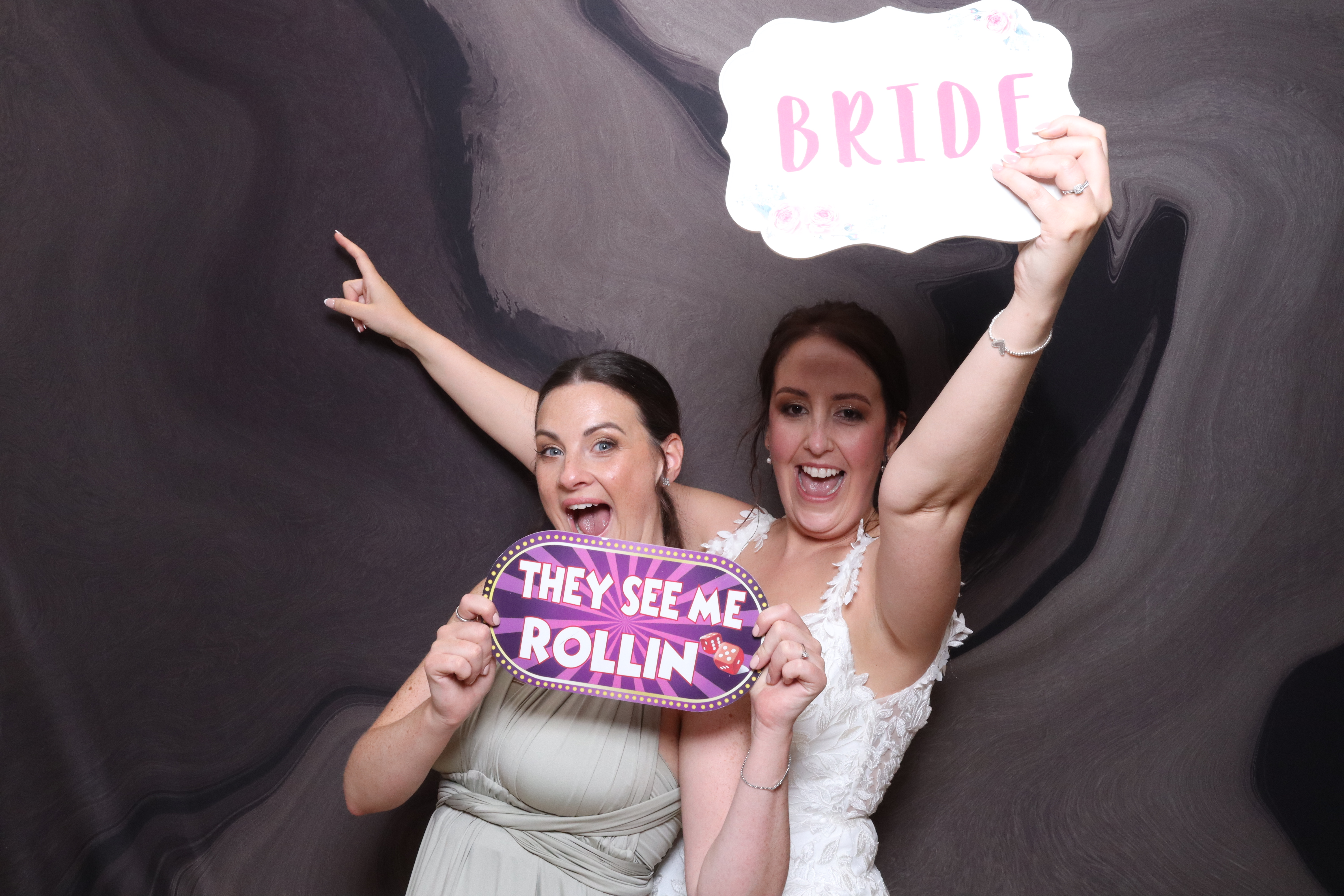 Mr & Mrs Fenney  | View more photos from the event at gallery.magicimages.uk/u/MagicImages/Mr-Mrs-Fenney
