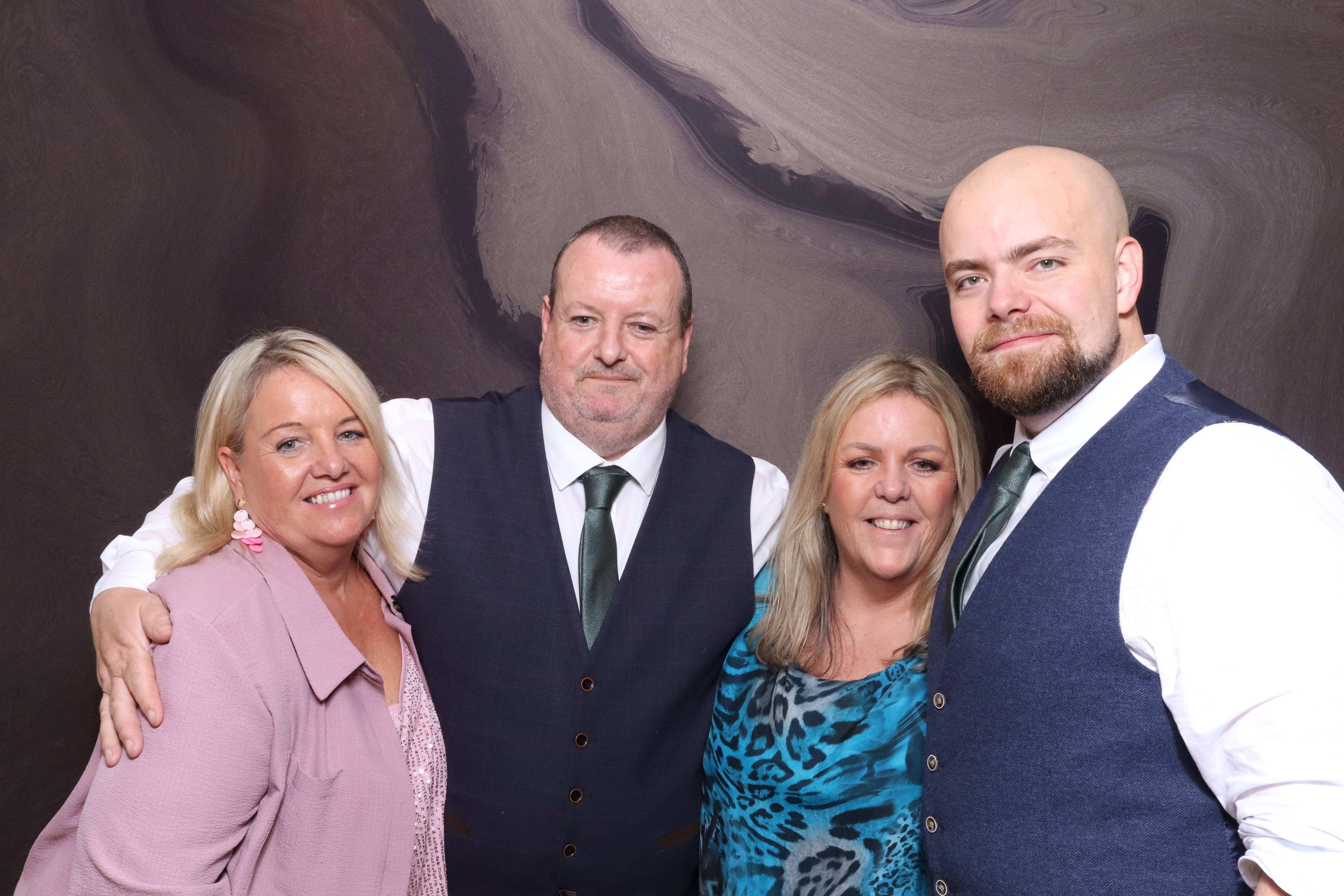 Mr & Mrs Fenney  | View more photos from the event at gallery.magicimages.uk/u/MagicImages/Mr-Mrs-Fenney