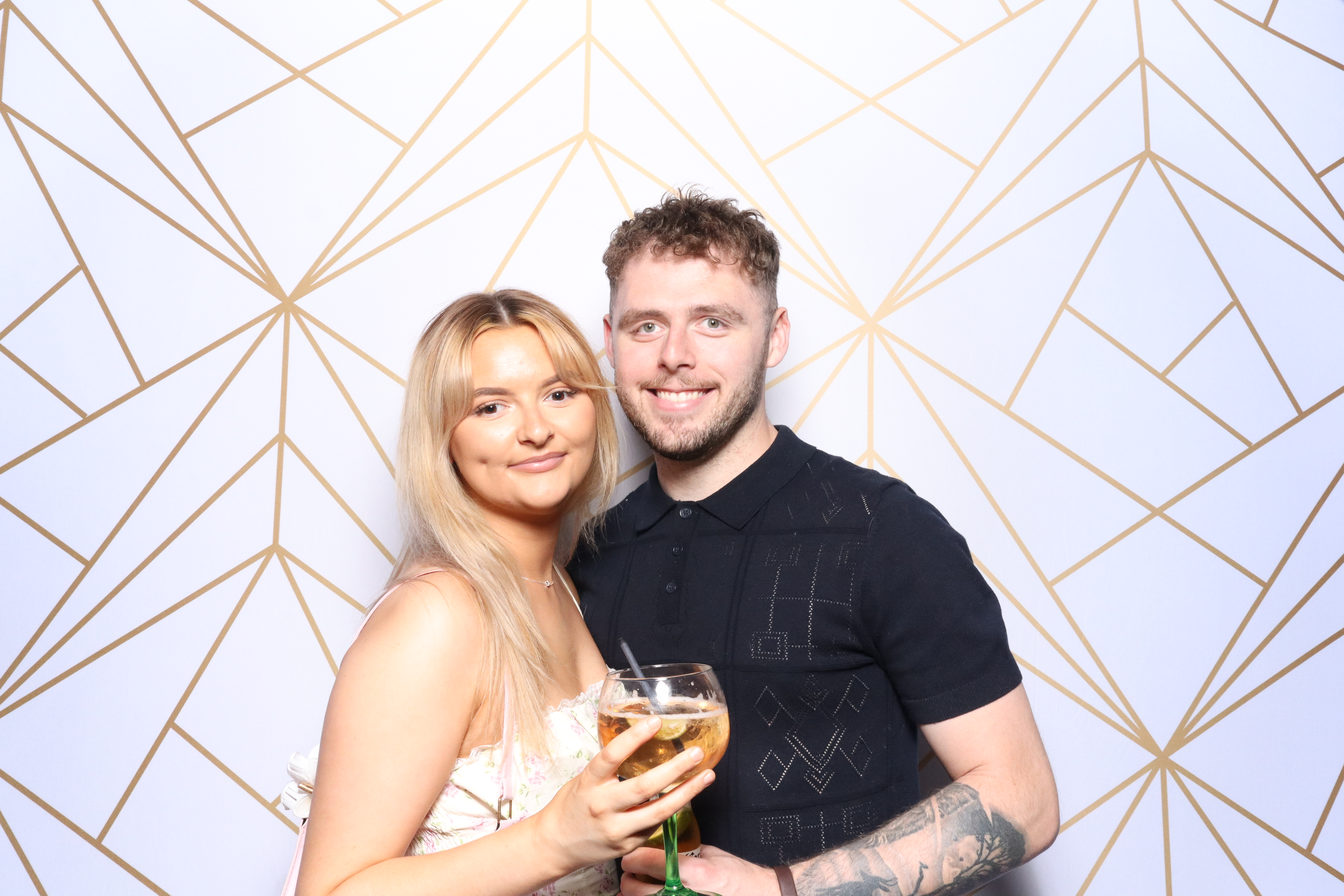 Mr & Mrs Garton  | View more photos from the event at gallery.magicimages.uk/u/MagicImages/Mr-Mrs-Garton