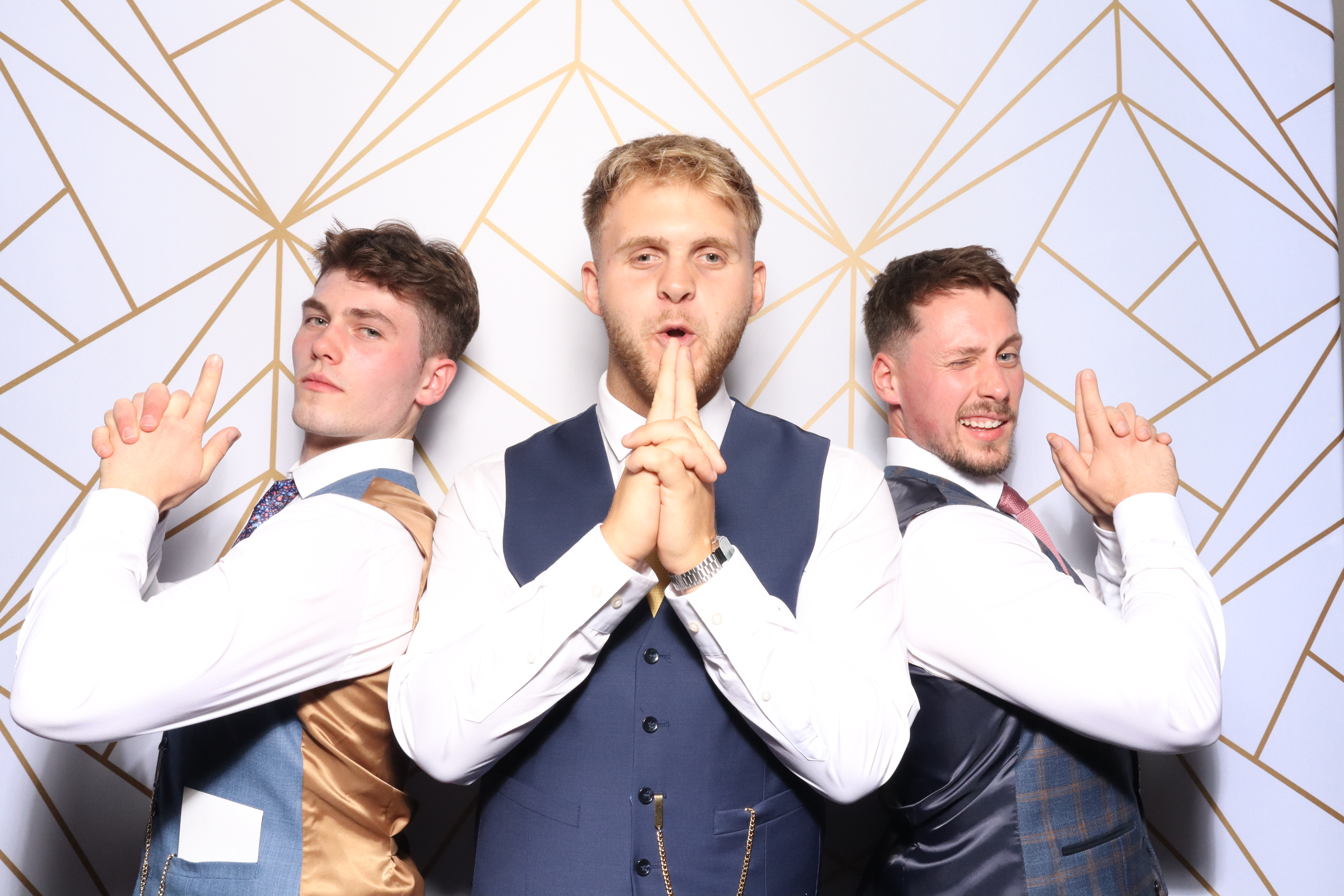 Mr & Mrs Garton  | View more photos from the event at gallery.magicimages.uk/u/MagicImages/Mr-Mrs-Garton