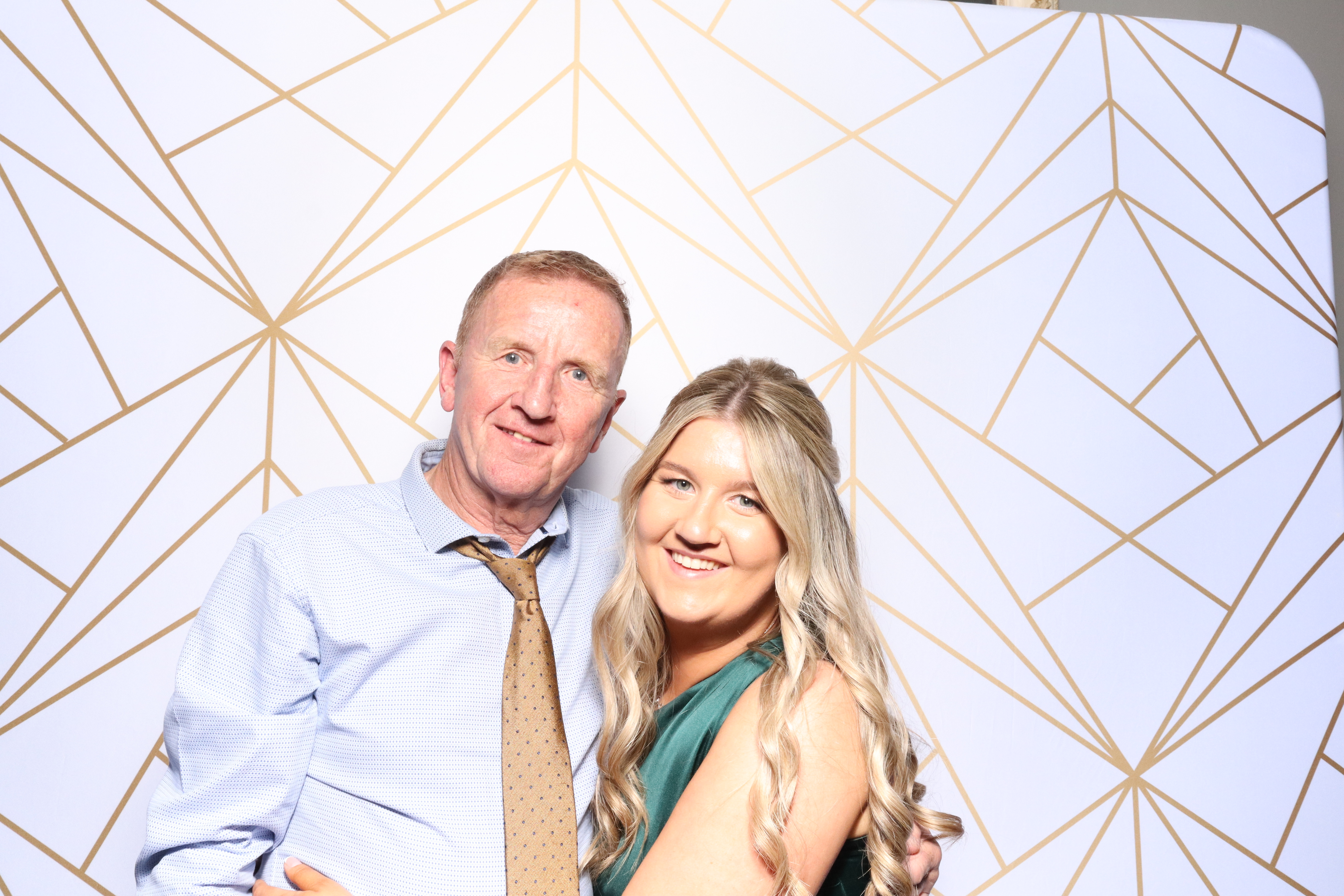 Mr & Mrs Garton  | View more photos from the event at gallery.magicimages.uk/u/MagicImages/Mr-Mrs-Garton