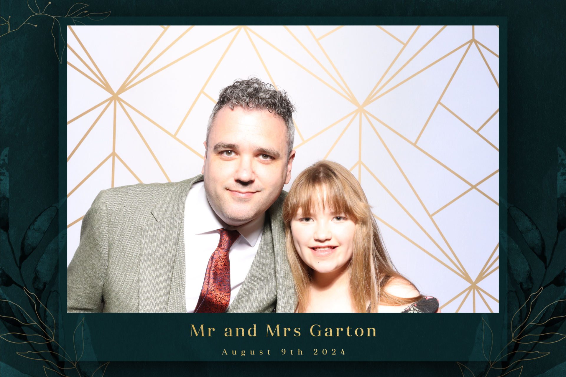 Mr & Mrs Garton  | View more photos from the event at gallery.magicimages.uk/u/MagicImages/Mr-Mrs-Garton