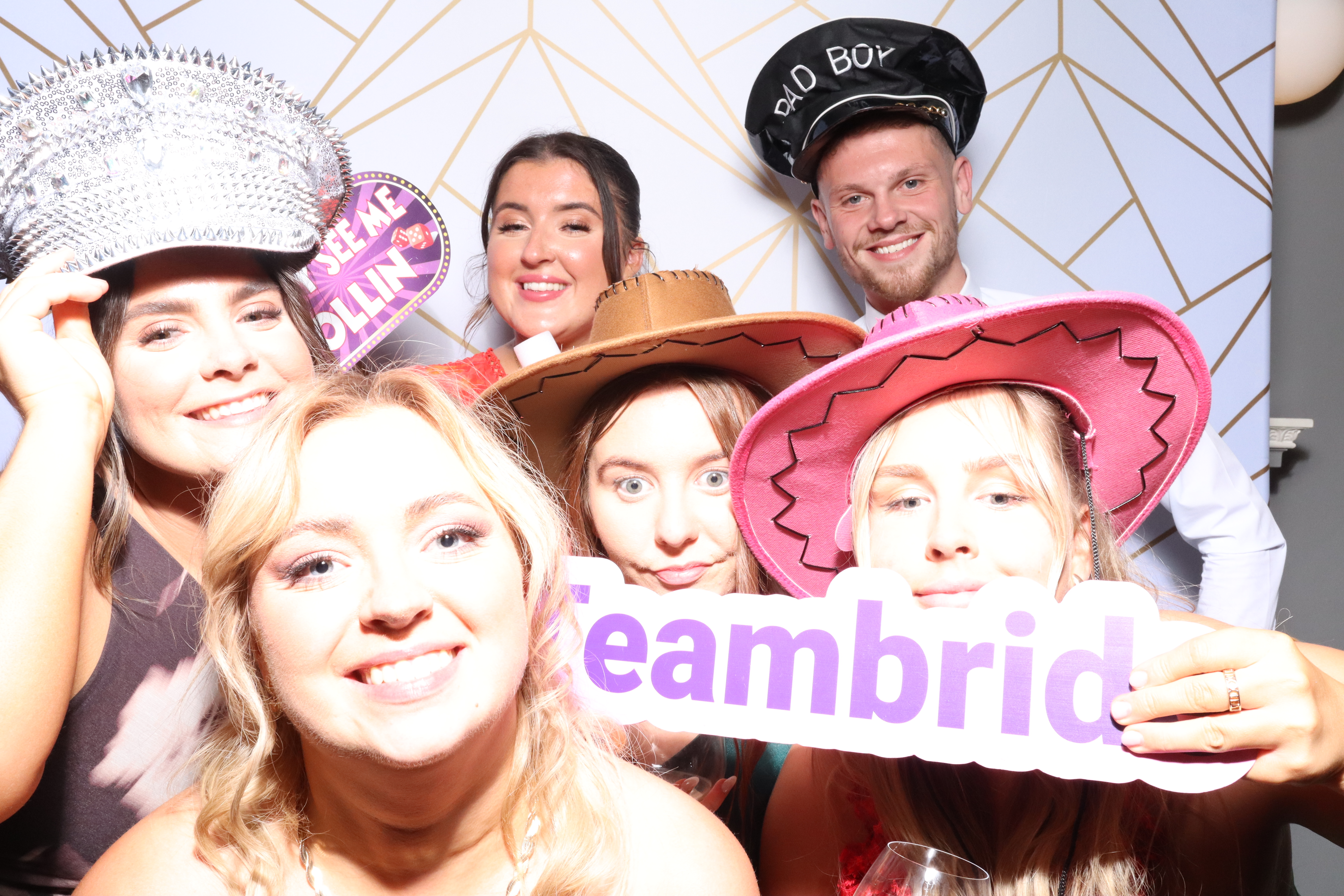 Mr & Mrs Garton  | View more photos from the event at gallery.magicimages.uk/u/MagicImages/Mr-Mrs-Garton