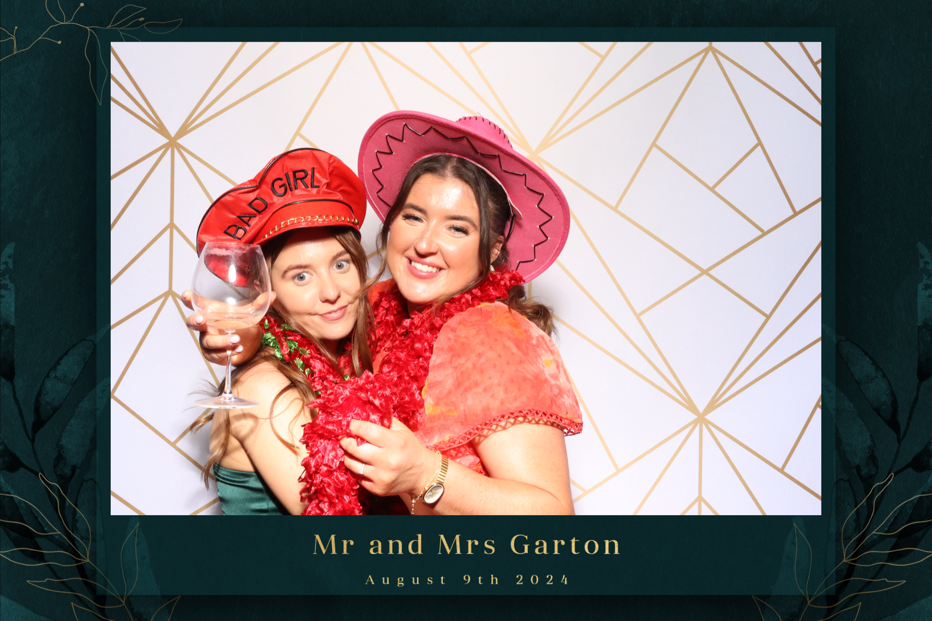 Mr & Mrs Garton  | View more photos from the event at gallery.magicimages.uk/u/MagicImages/Mr-Mrs-Garton