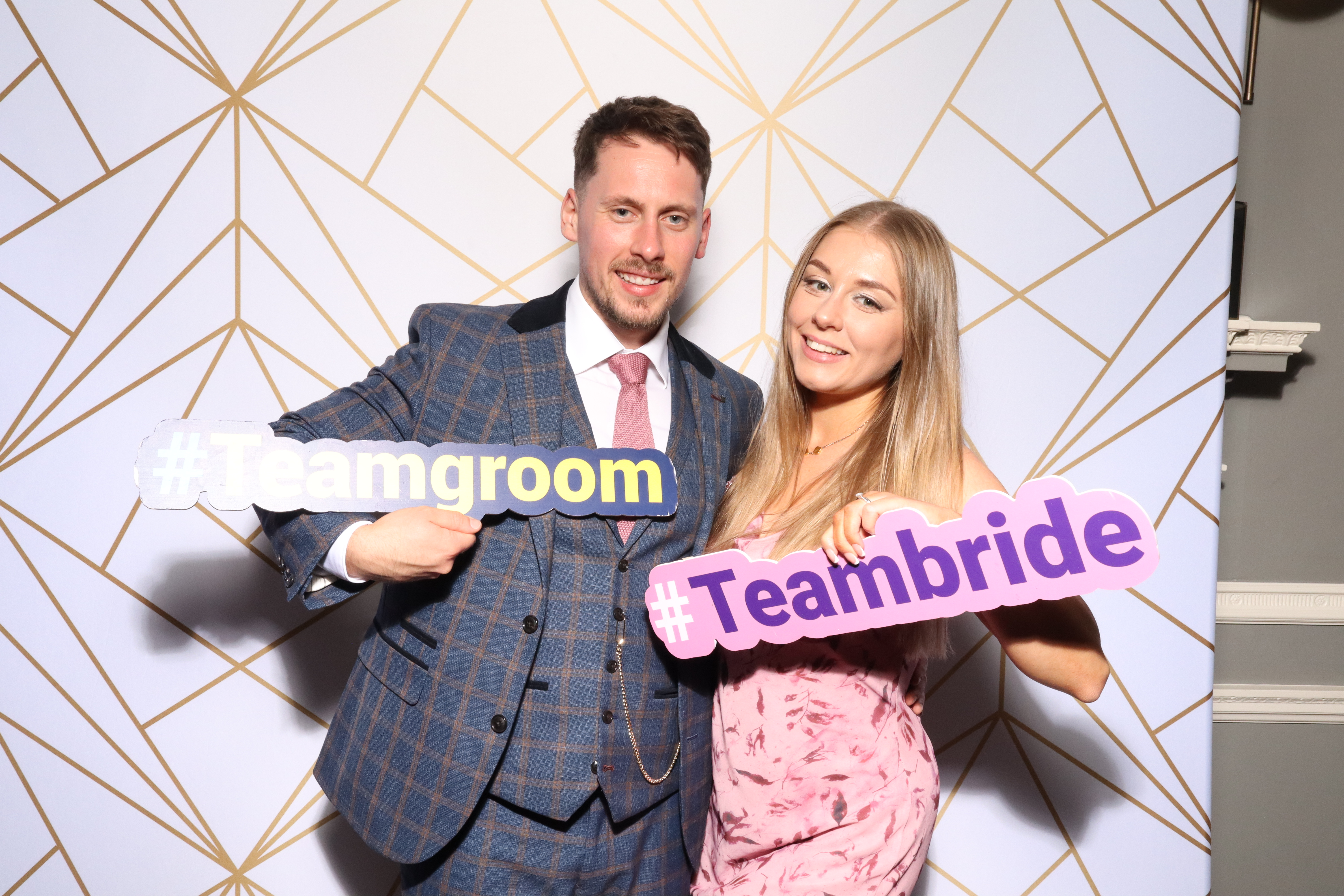 Mr & Mrs Garton  | View more photos from the event at gallery.magicimages.uk/u/MagicImages/Mr-Mrs-Garton