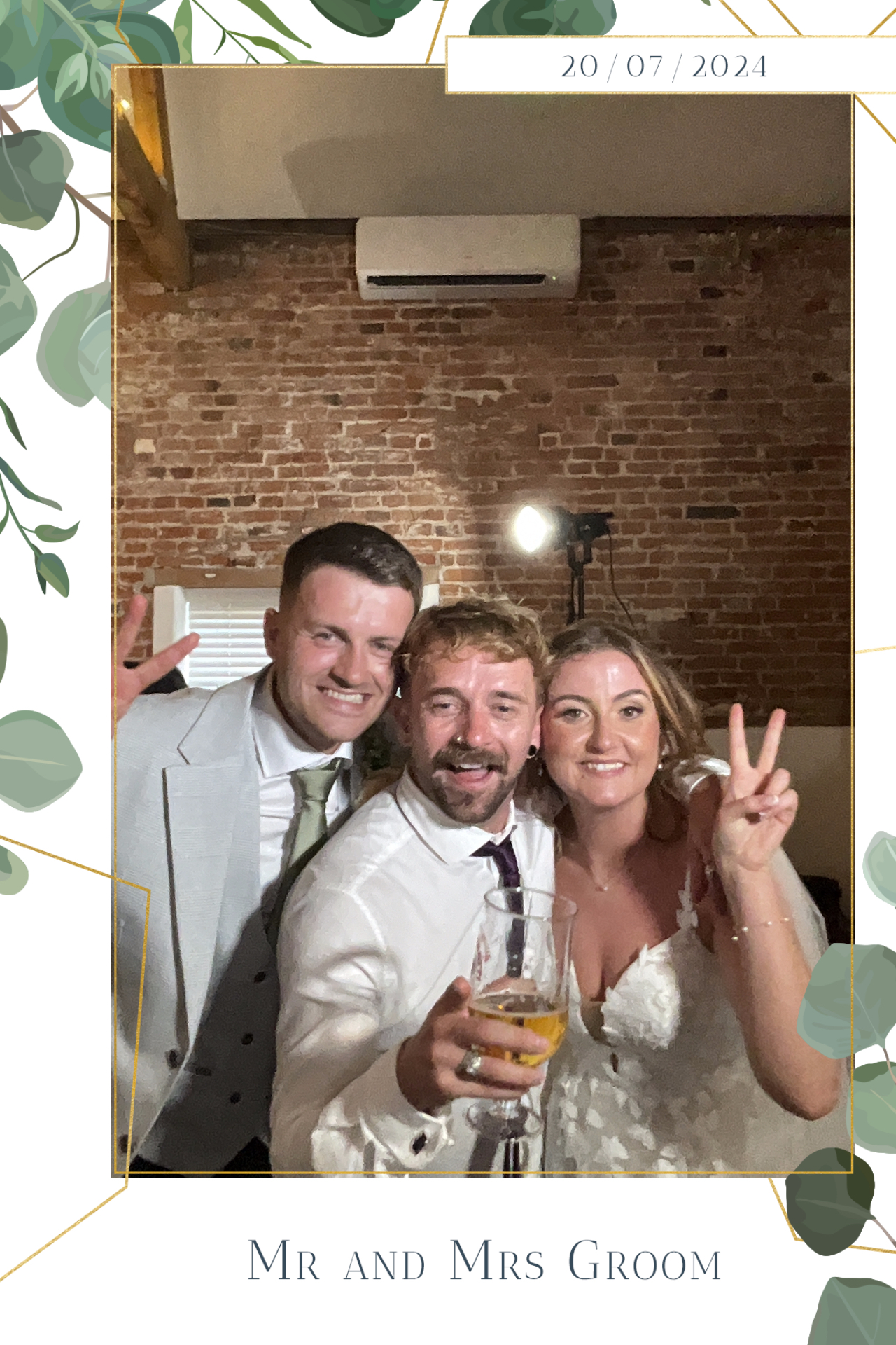 Mr & Mrs Groom  | View more photos from the event at gallery.magicimages.uk/u/MagicImages/Mr-Mrs-Groom