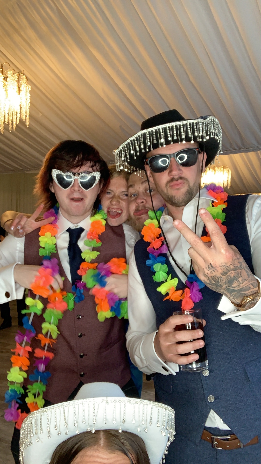 Mr & Mrs Hartley | View more photos from the event at gallery.magicimages.uk/u/MagicImages/Mr-Mrs-Hartley
