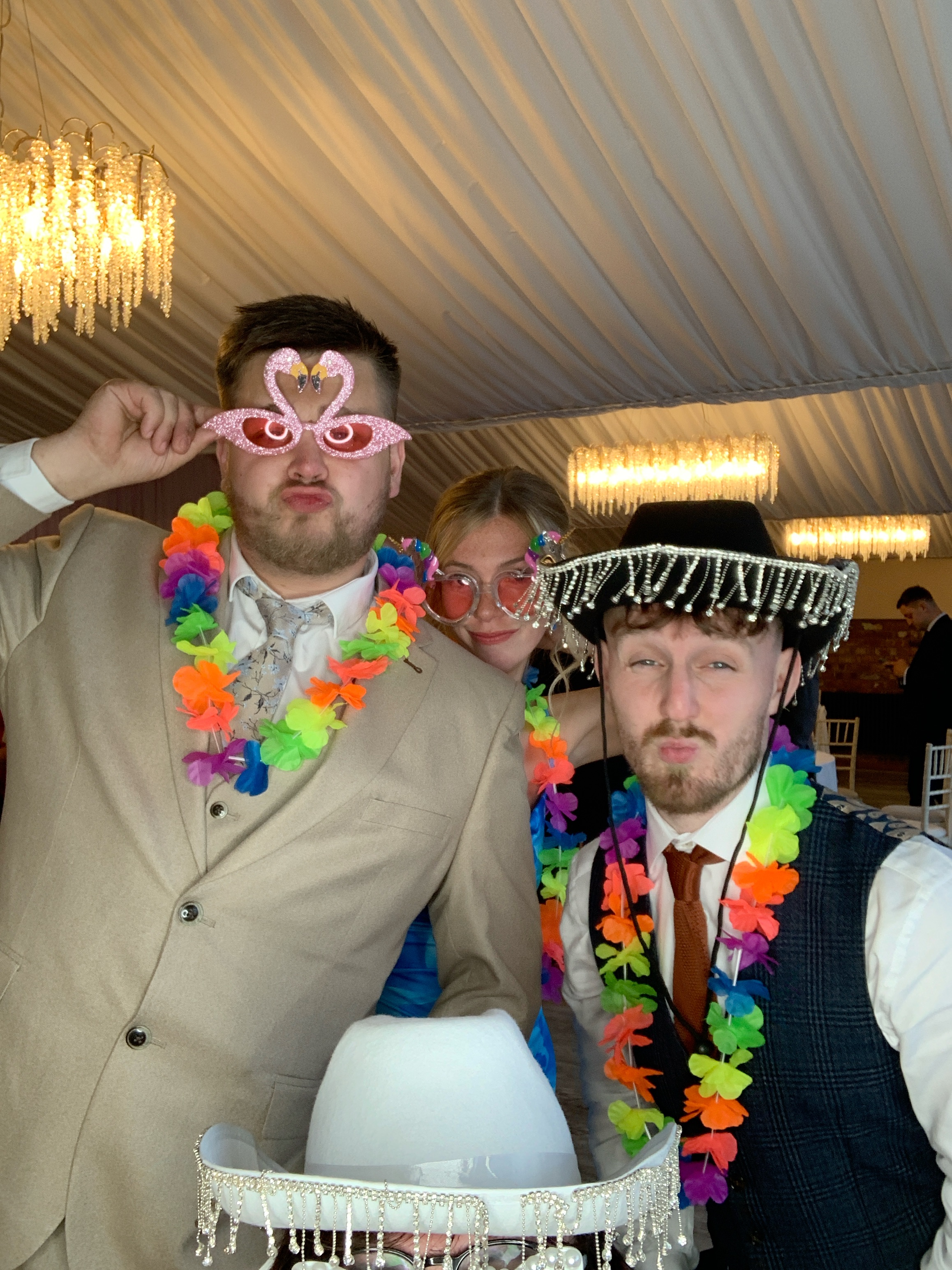 Mr & Mrs Hartley | View more photos from the event at gallery.magicimages.uk/u/MagicImages/Mr-Mrs-Hartley