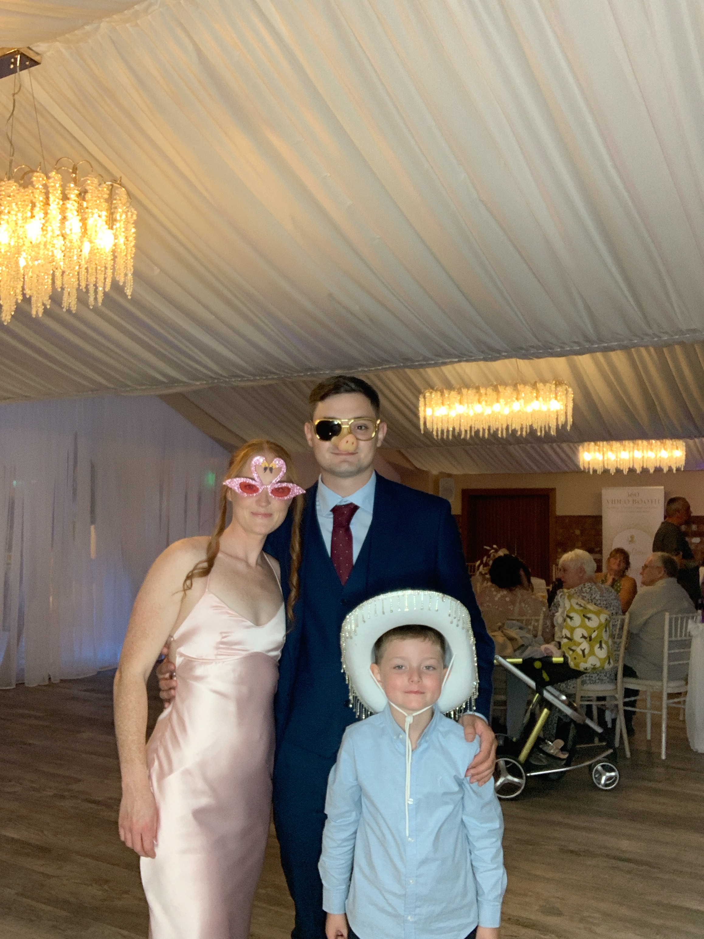 Mr & Mrs Hartley | View more photos from the event at gallery.magicimages.uk/u/MagicImages/Mr-Mrs-Hartley