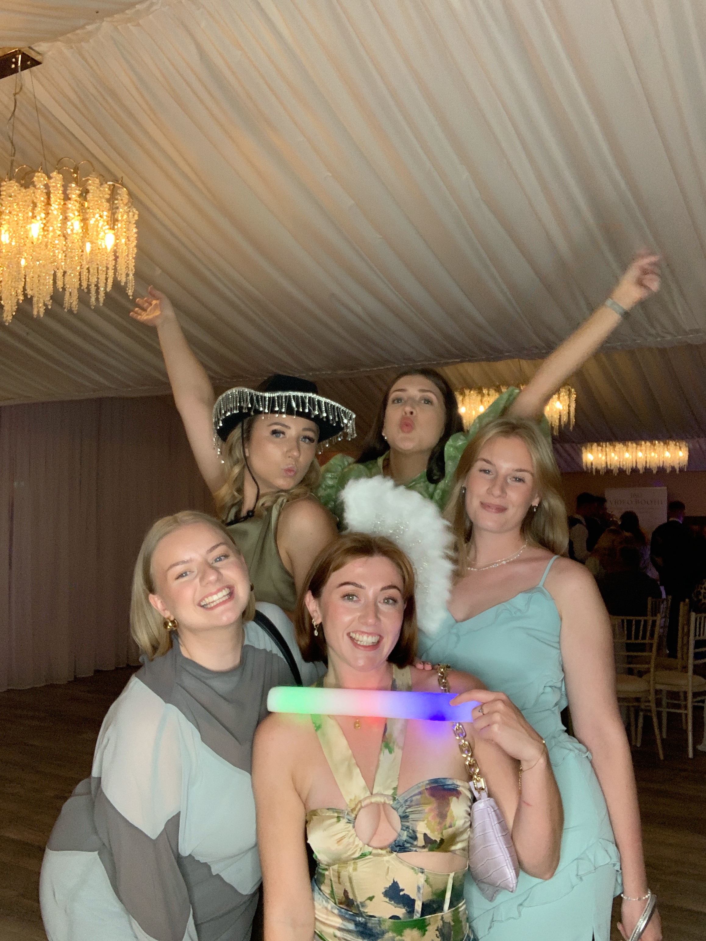 Mr & Mrs Hartley | View more photos from the event at gallery.magicimages.uk/u/MagicImages/Mr-Mrs-Hartley