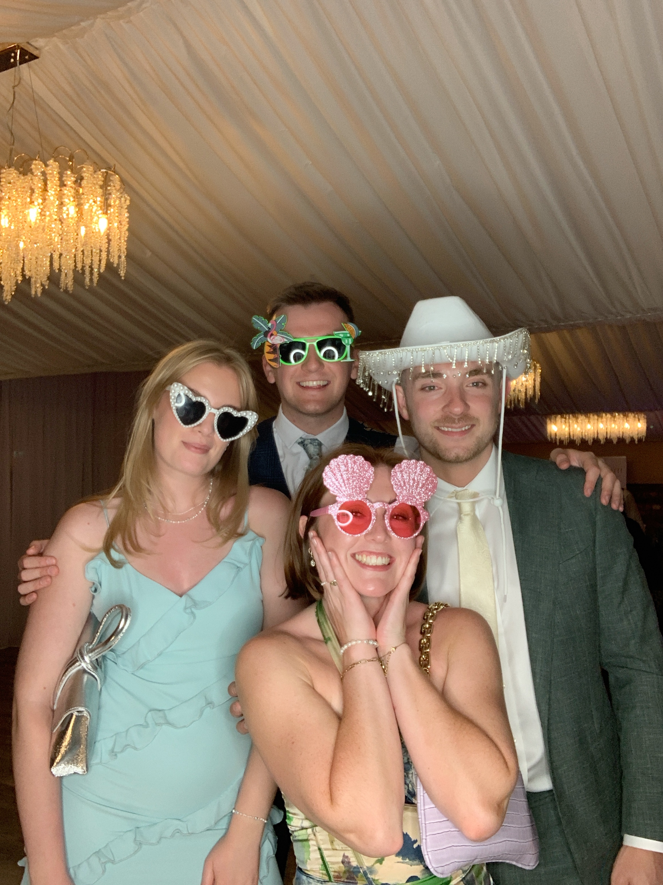 Mr & Mrs Hartley | View more photos from the event at gallery.magicimages.uk/u/MagicImages/Mr-Mrs-Hartley