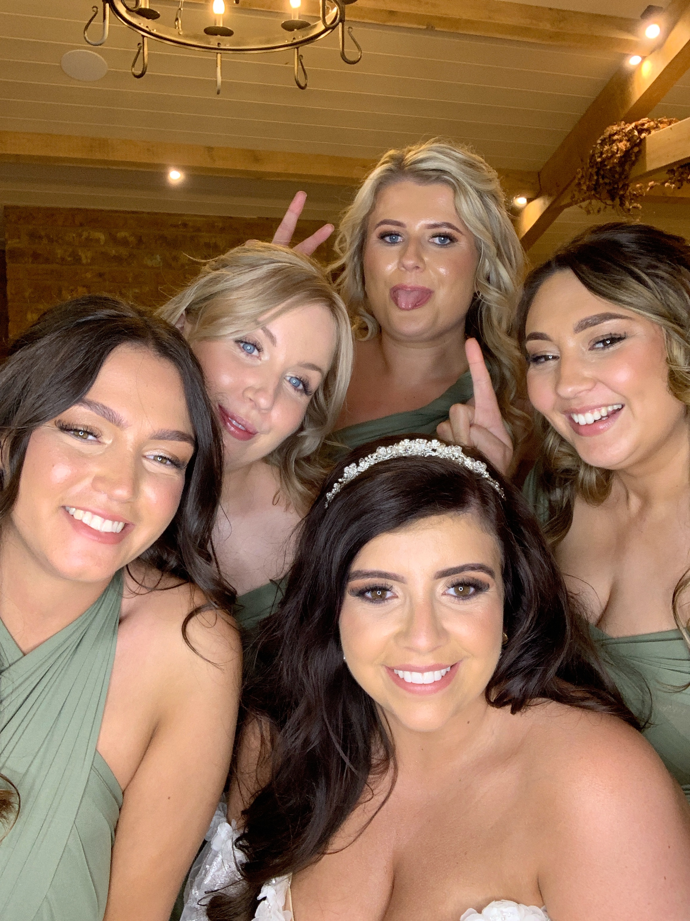 Mr & Mrs Howe photos  | View more photos from the event at gallery.magicimages.uk/u/MagicImages/Mr-Mrs-Howe-photos