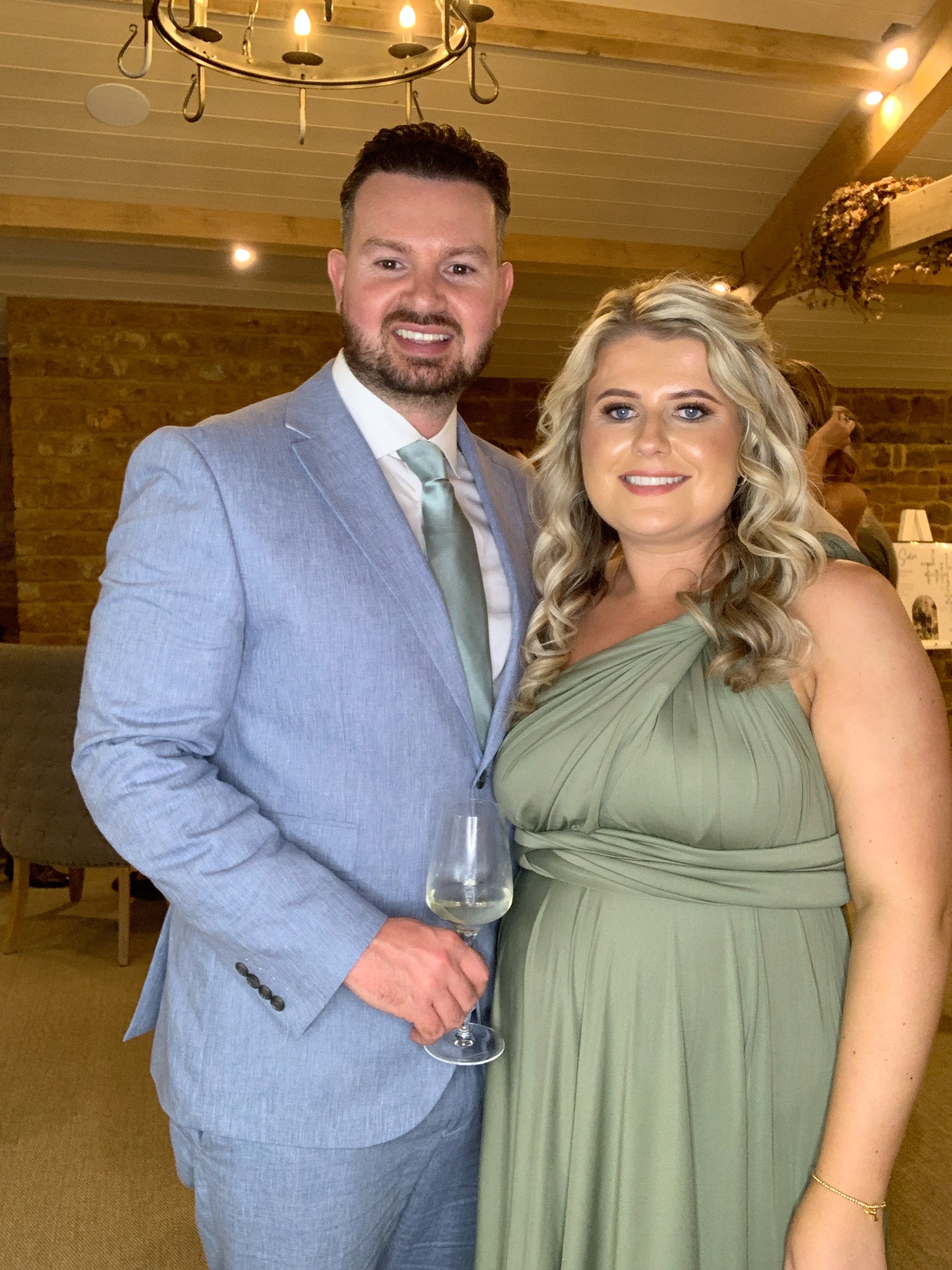 Mr & Mrs Howe photos  | View more photos from the event at gallery.magicimages.uk/u/MagicImages/Mr-Mrs-Howe-photos