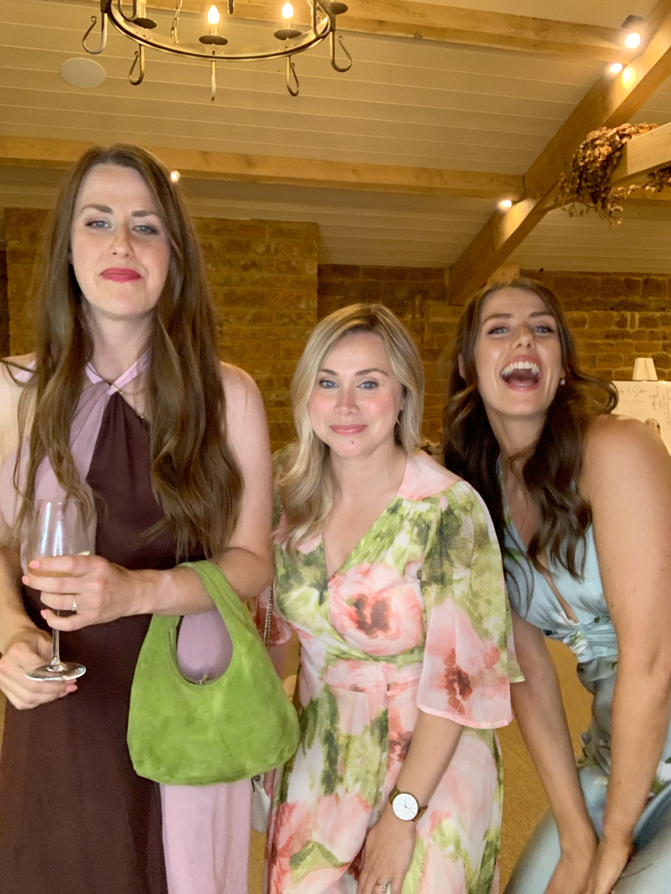 Mr & Mrs Howe photos  | View more photos from the event at gallery.magicimages.uk/u/MagicImages/Mr-Mrs-Howe-photos