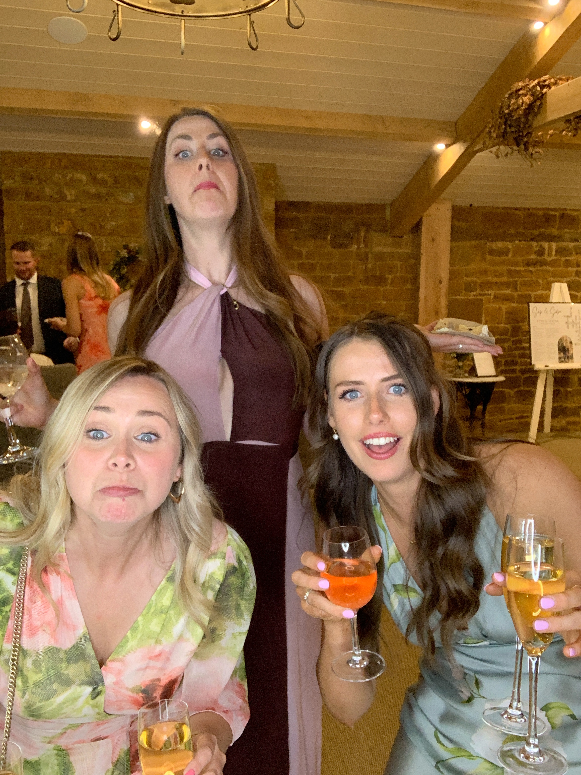 Mr & Mrs Howe photos  | View more photos from the event at gallery.magicimages.uk/u/MagicImages/Mr-Mrs-Howe-photos