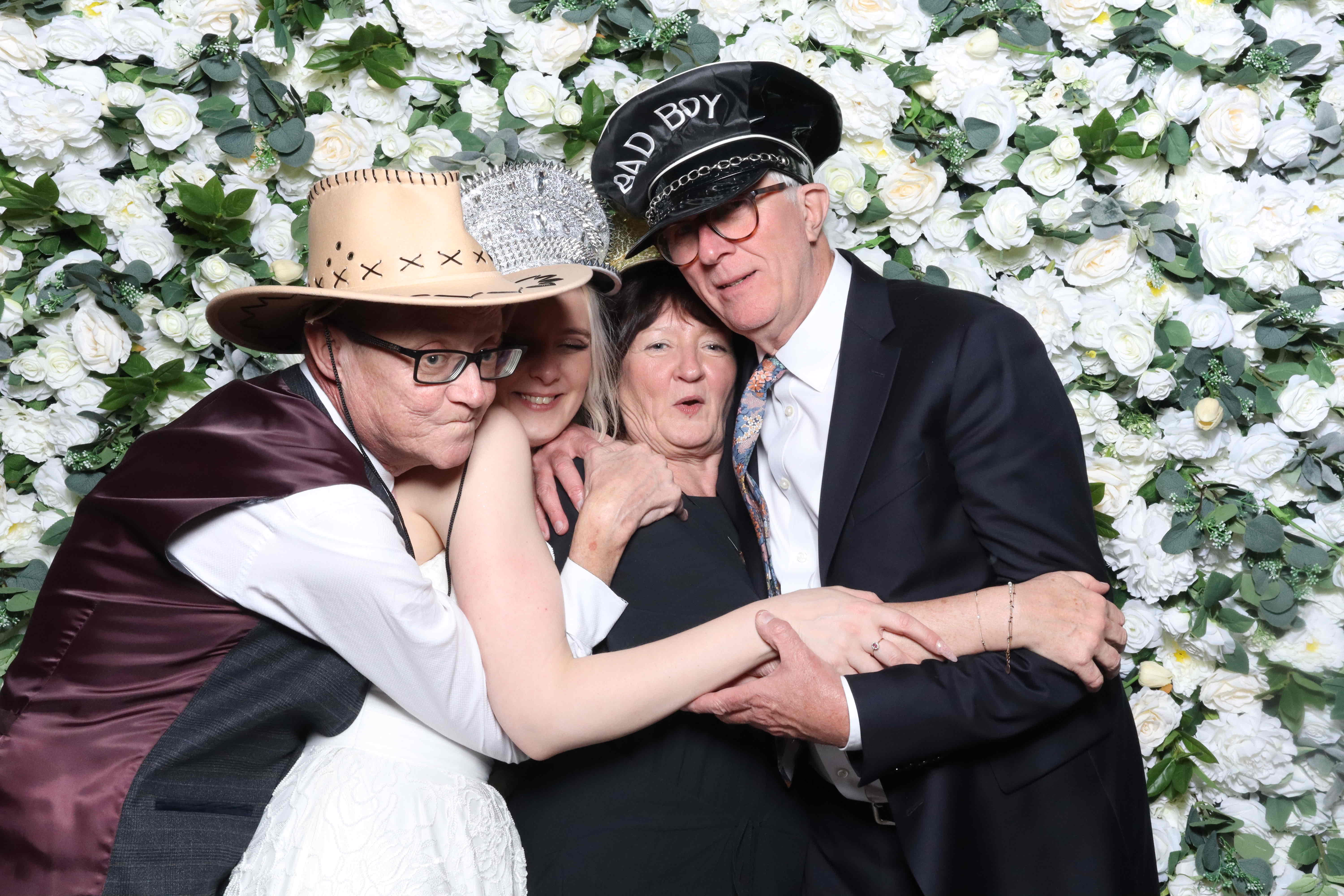 Mr & Mrs Kilroy  | View more photos from the event at gallery.magicimages.uk/u/MagicImages/Mr-Mrs-Kilroy