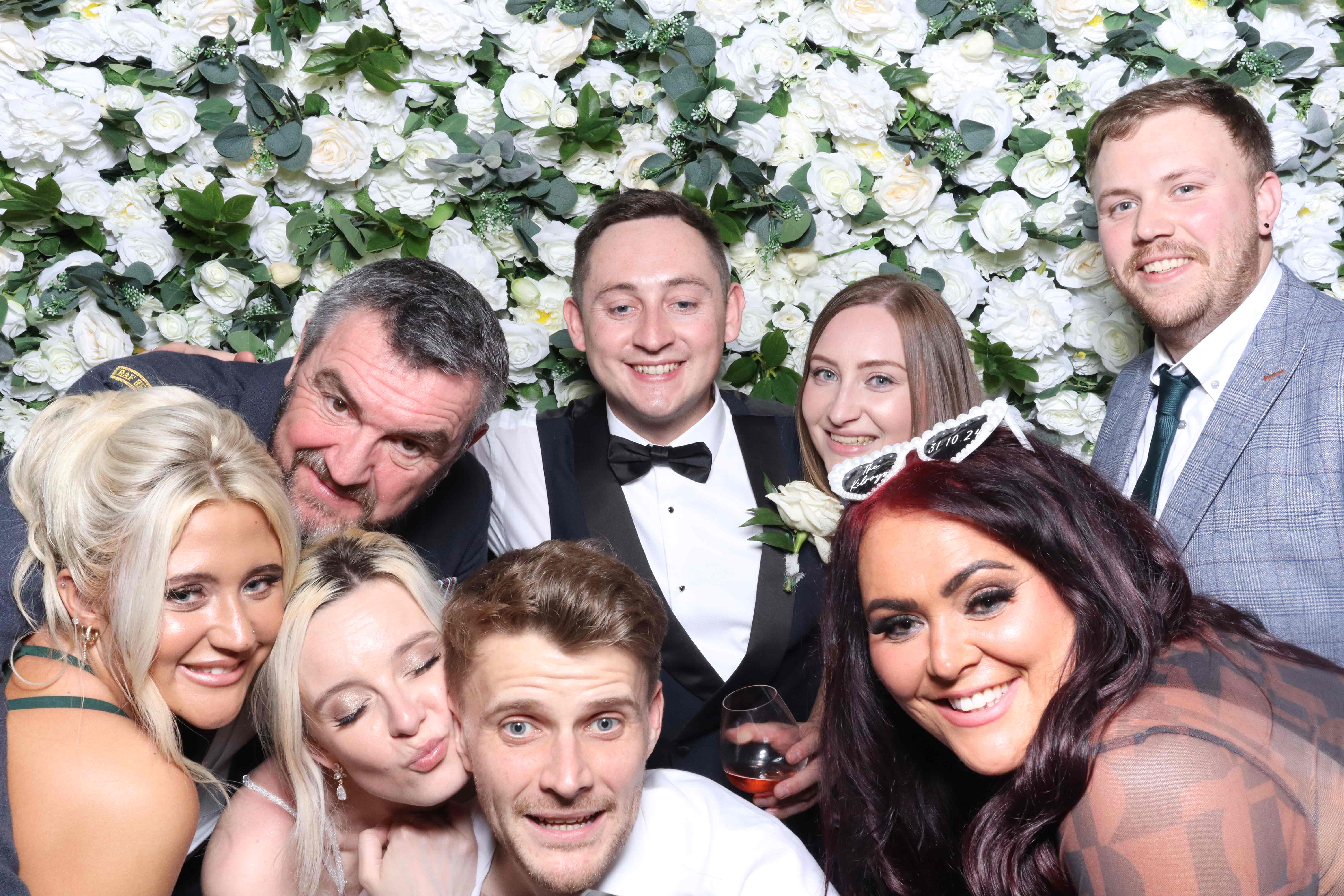 Mr & Mrs Kilroy  | View more photos from the event at gallery.magicimages.uk/u/MagicImages/Mr-Mrs-Kilroy