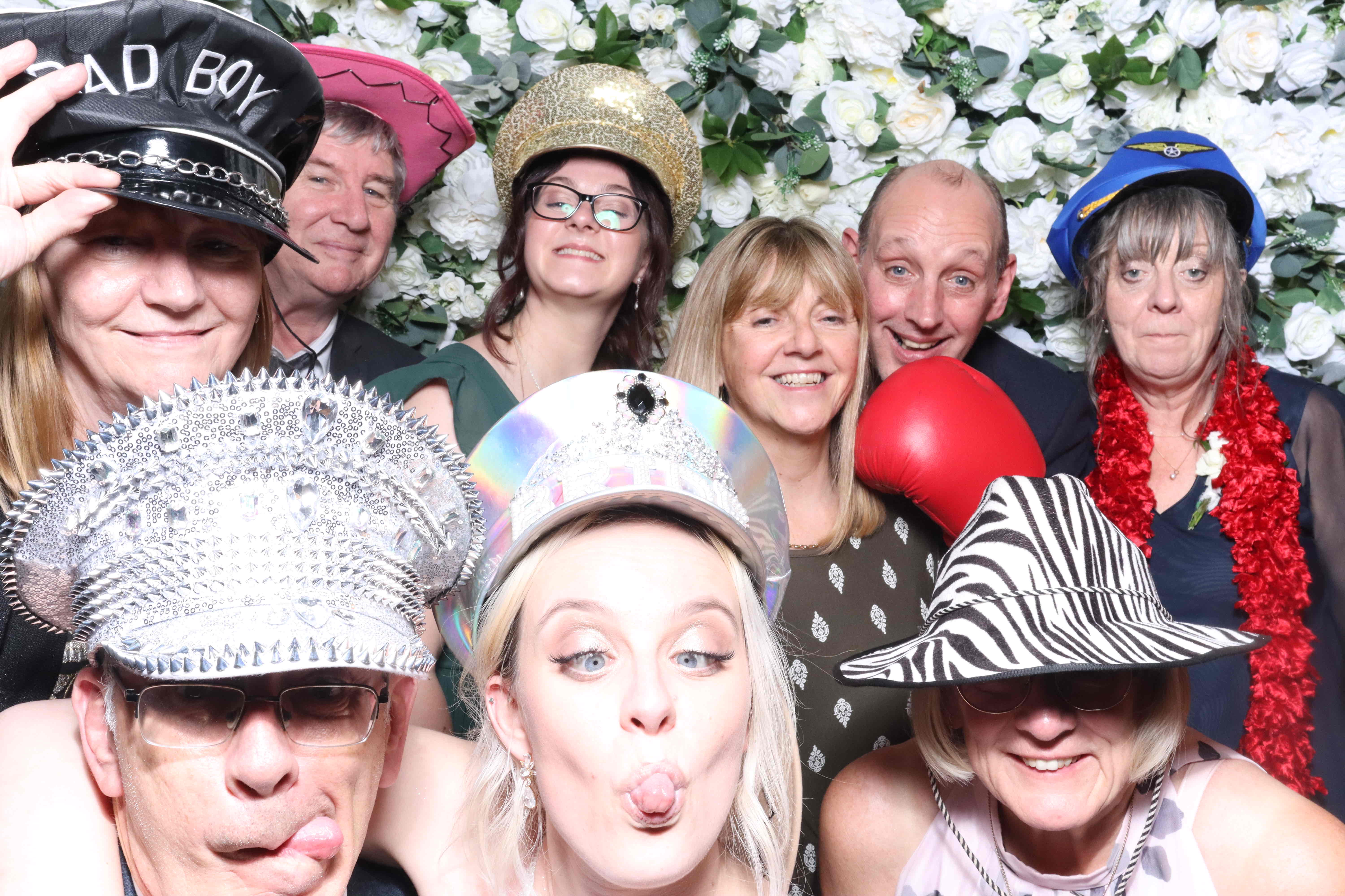 Mr & Mrs Kilroy  | View more photos from the event at gallery.magicimages.uk/u/MagicImages/Mr-Mrs-Kilroy