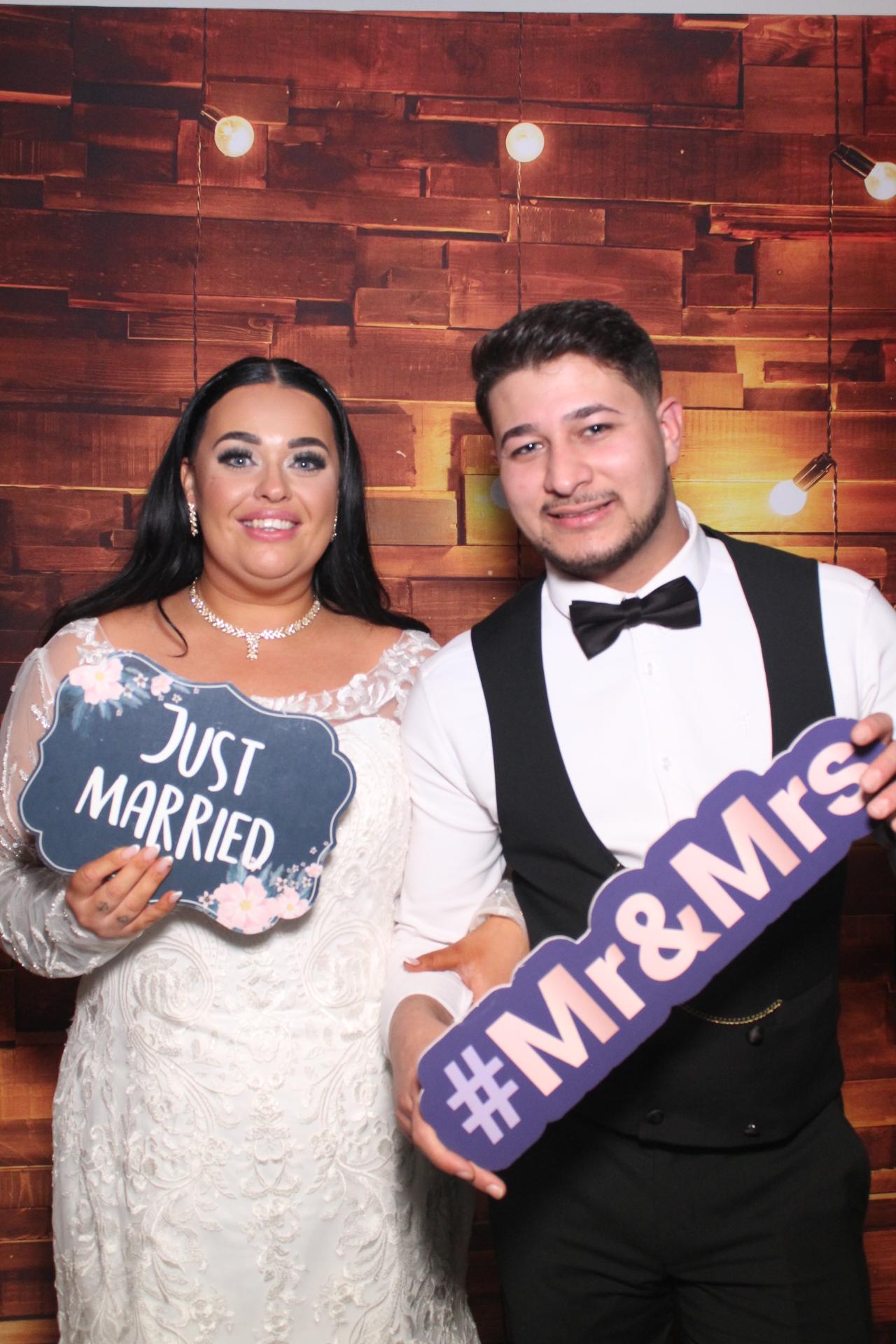 Mr & Mrs Korkmaz | View more photos from the event at gallery.magicimages.uk/u/MagicImages/Mr-Mrs-Korkmaz