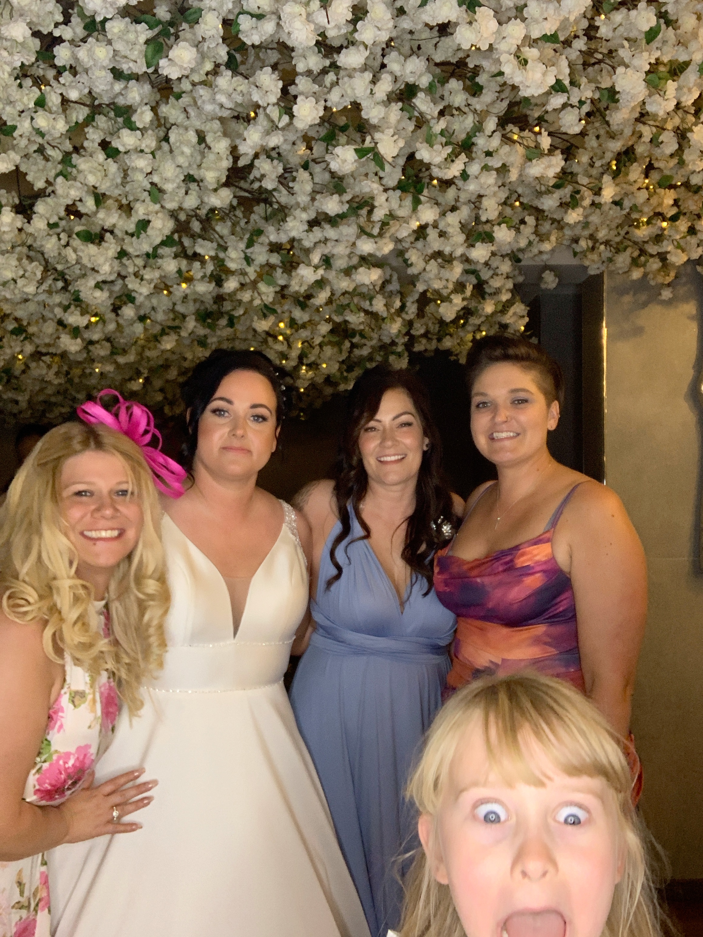 Mr & Mrs Rowson | View more photos from the event at gallery.magicimages.uk/u/MagicImages/Mr-Mrs-Rowson