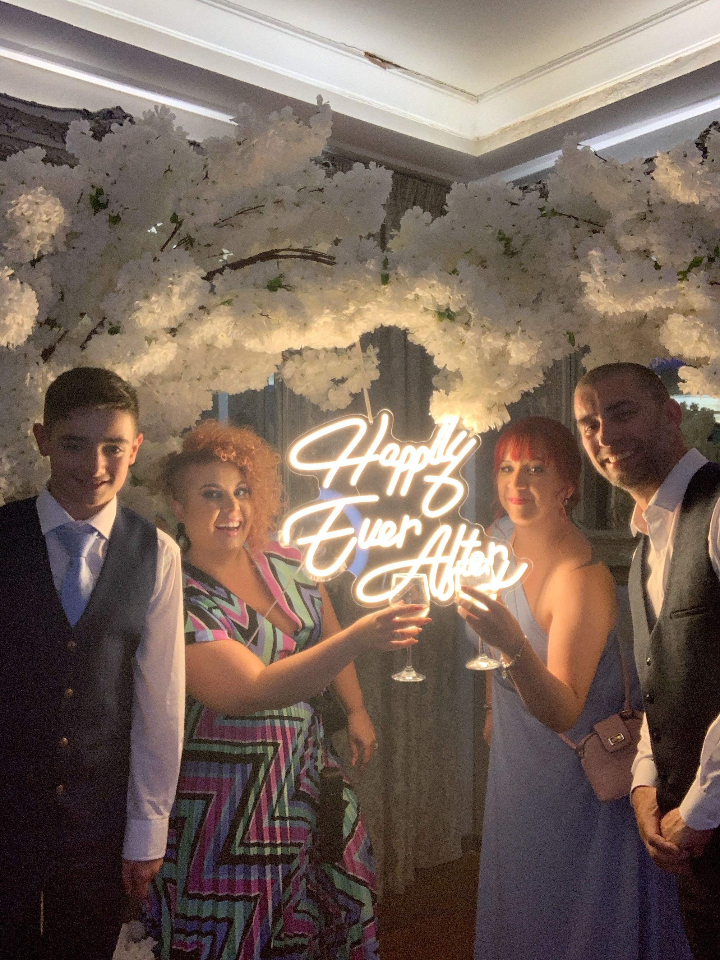 Mr & Mrs Rowson | View more photos from the event at gallery.magicimages.uk/u/MagicImages/Mr-Mrs-Rowson