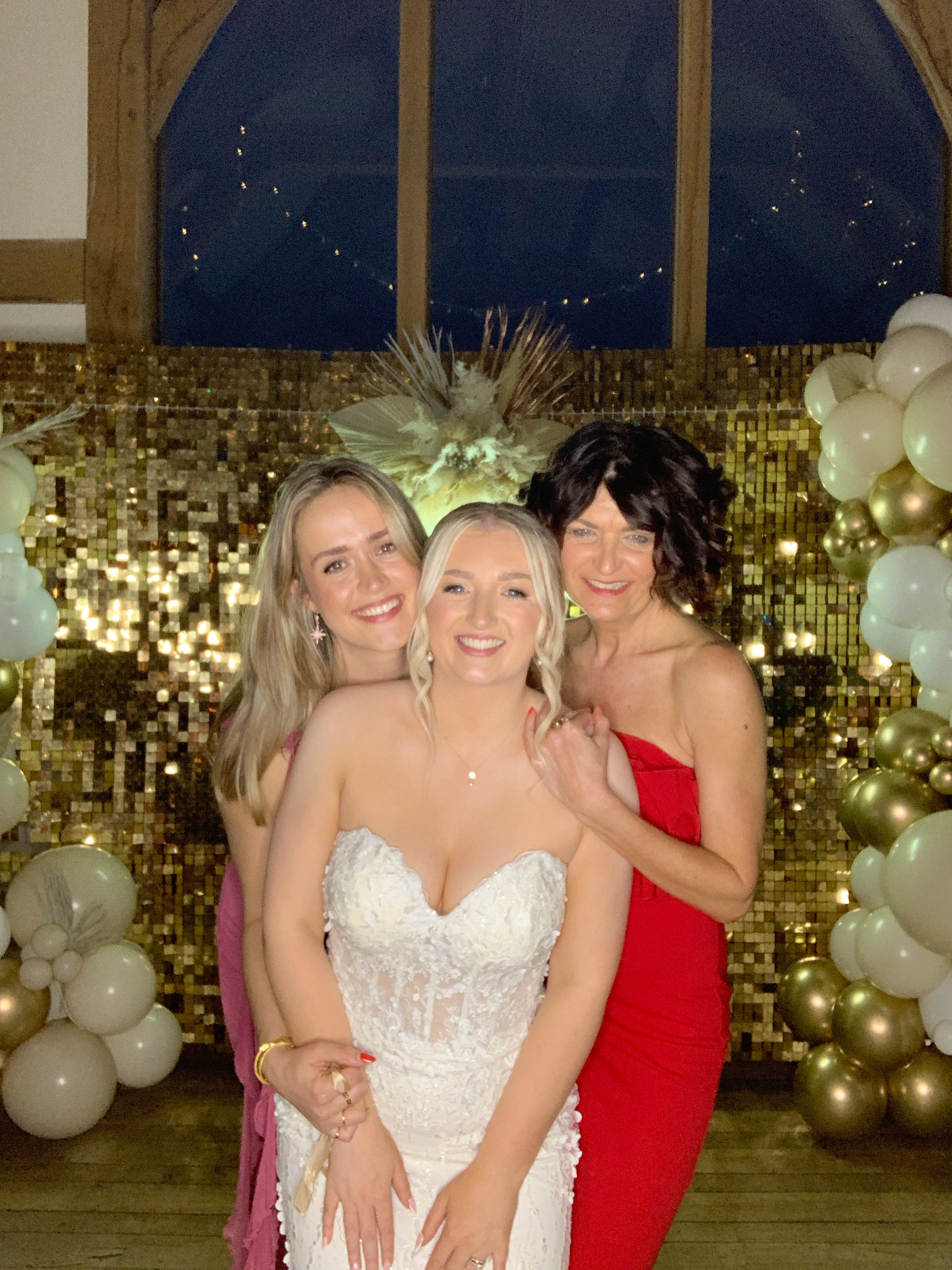 O' Melia Wedding  | View more photos from the event at gallery.magicimages.uk/u/MagicImages/O-Melia-Wedding