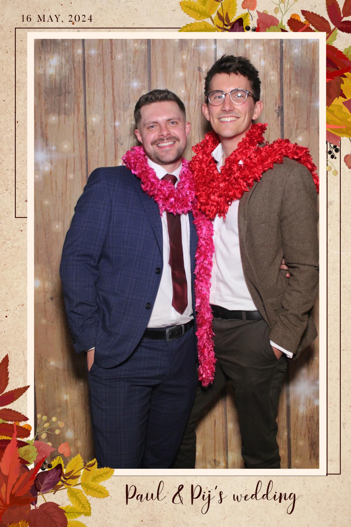 Paul & Pij  | View more photos from the event at gallery.magicimages.uk/u/MagicImages/Paul-Pij