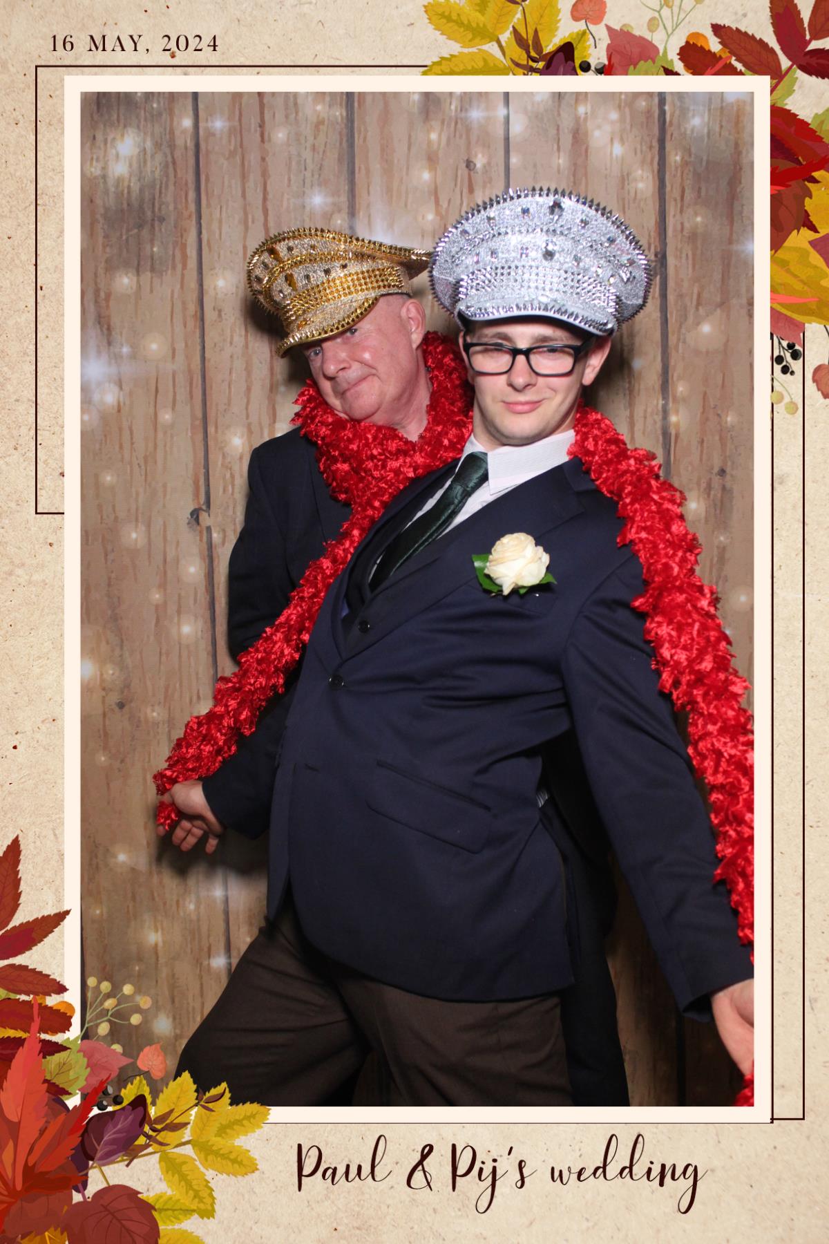 Paul & Pij  | View more photos from the event at gallery.magicimages.uk/u/MagicImages/Paul-Pij