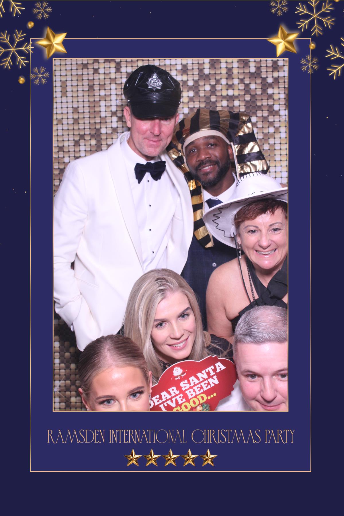 Ramsdens International Christmas Party  | View more photos from the event at gallery.magicimages.uk/u/MagicImages/Ramsdens-International-Christmas-Party