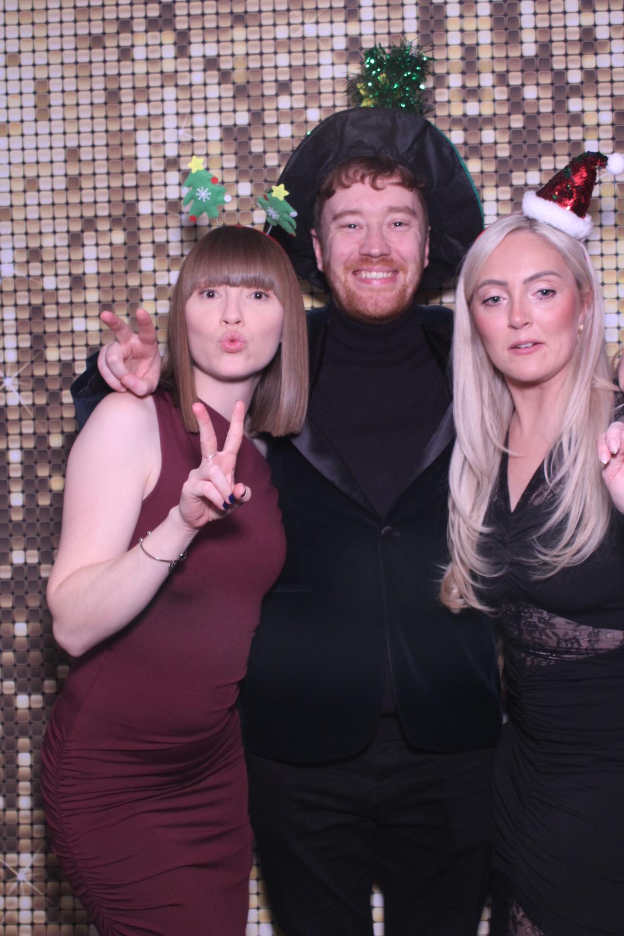 Ramsdens International Christmas Party  | View more photos from the event at gallery.magicimages.uk/u/MagicImages/Ramsdens-International-Christmas-Party