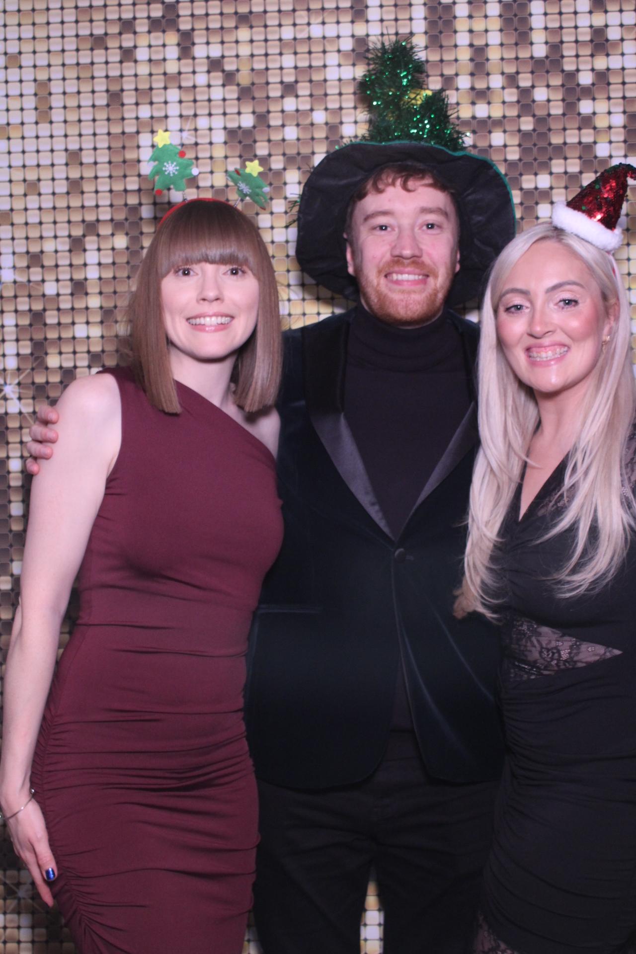 Ramsdens International Christmas Party  | View more photos from the event at gallery.magicimages.uk/u/MagicImages/Ramsdens-International-Christmas-Party