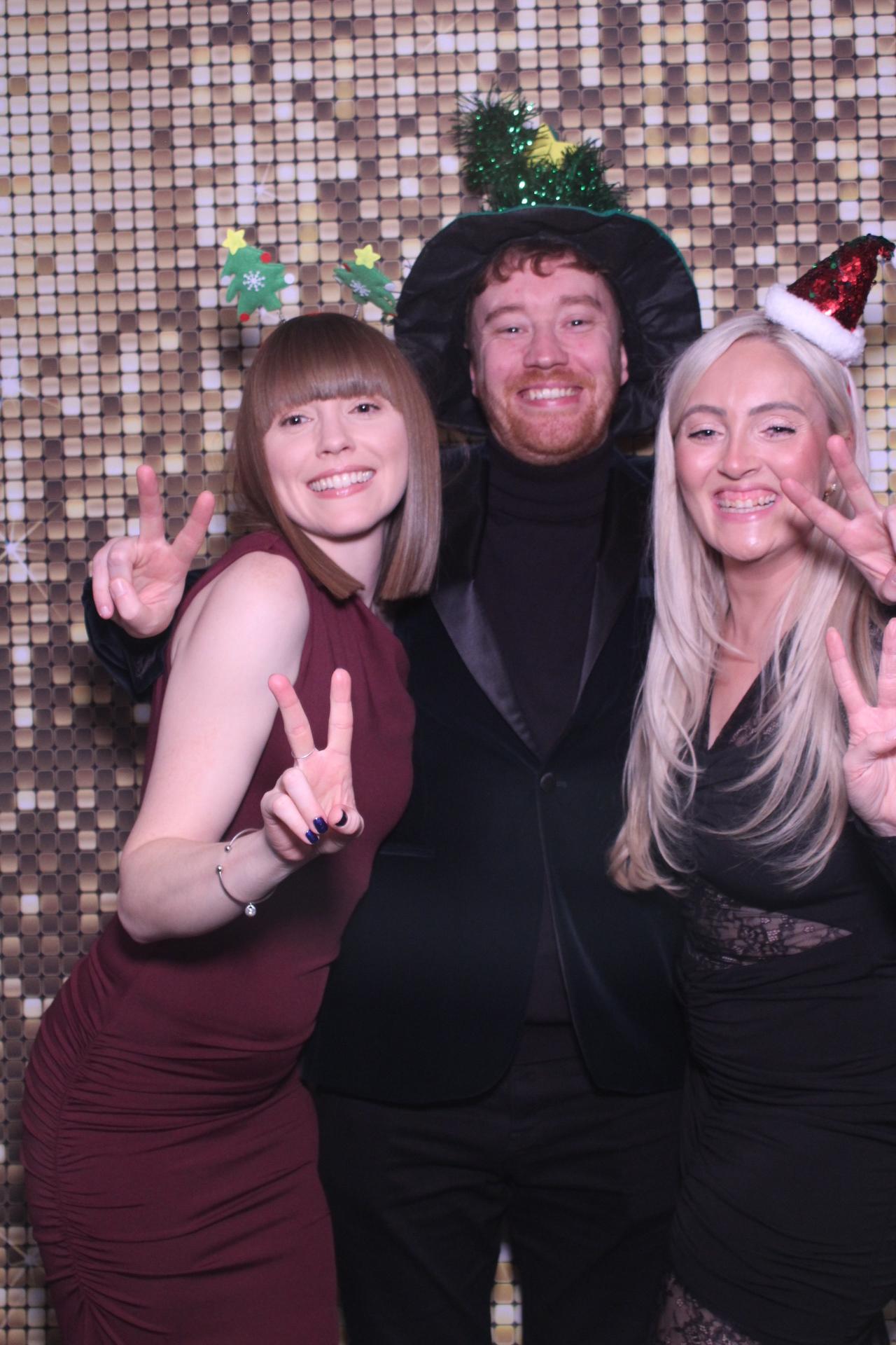 Ramsdens International Christmas Party  | View more photos from the event at gallery.magicimages.uk/u/MagicImages/Ramsdens-International-Christmas-Party