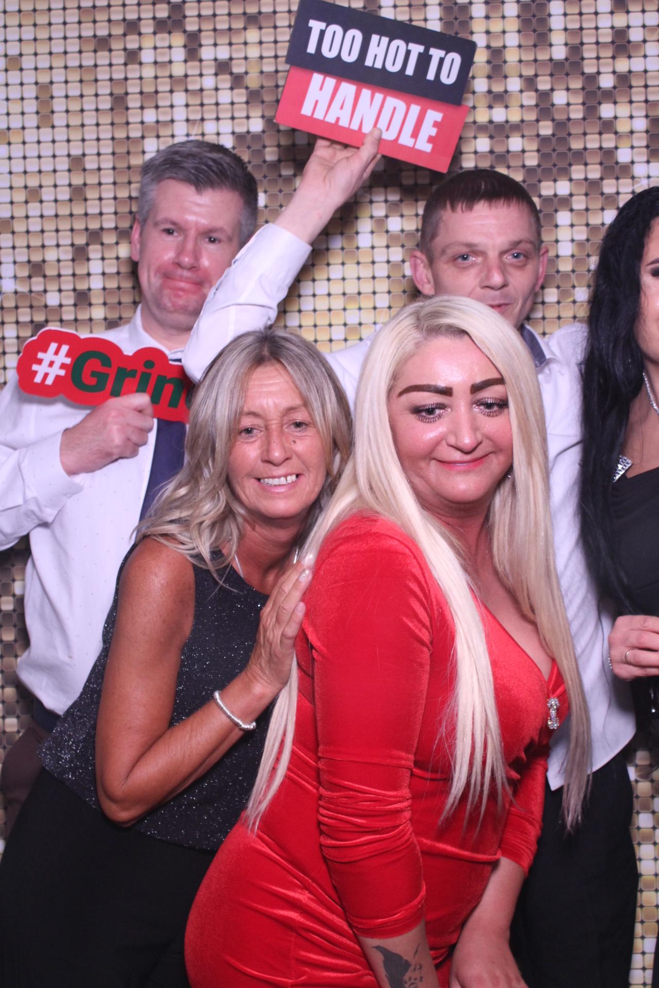 Ramsdens International Christmas Party  | View more photos from the event at gallery.magicimages.uk/u/MagicImages/Ramsdens-International-Christmas-Party