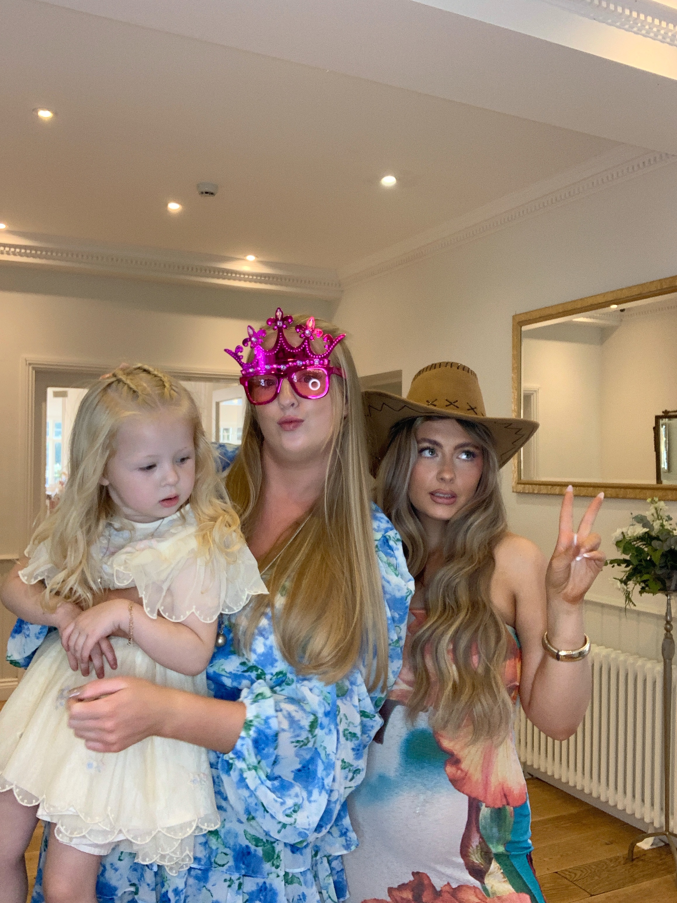 The Wilsons  | View more photos from the event at gallery.magicimages.uk/u/MagicImages/The-Wilsons