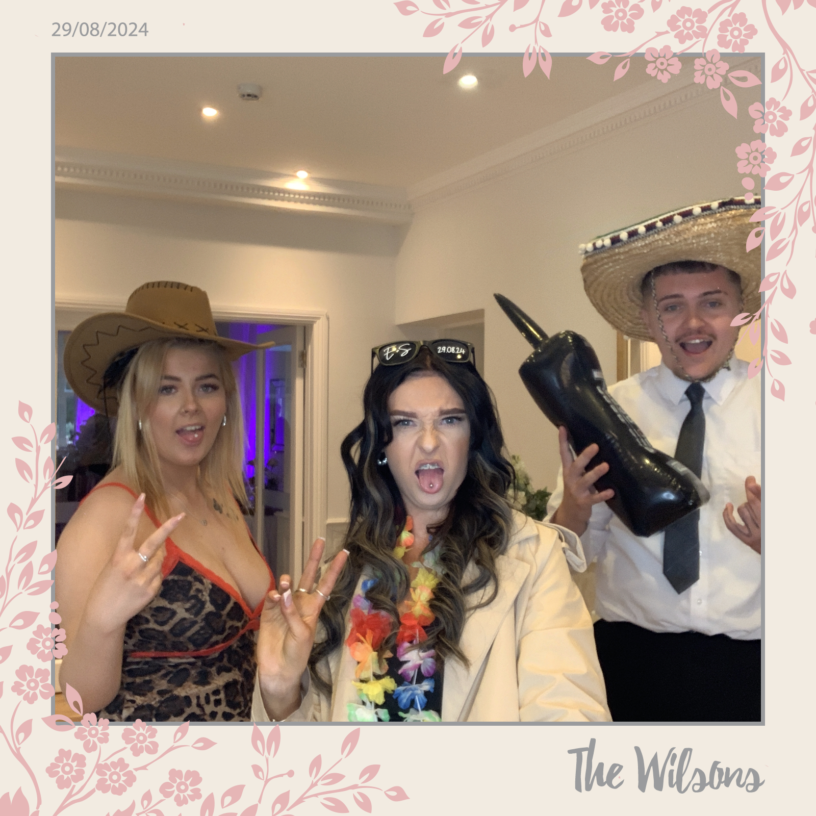 The Wilsons  | View more photos from the event at gallery.magicimages.uk/u/MagicImages/The-Wilsons