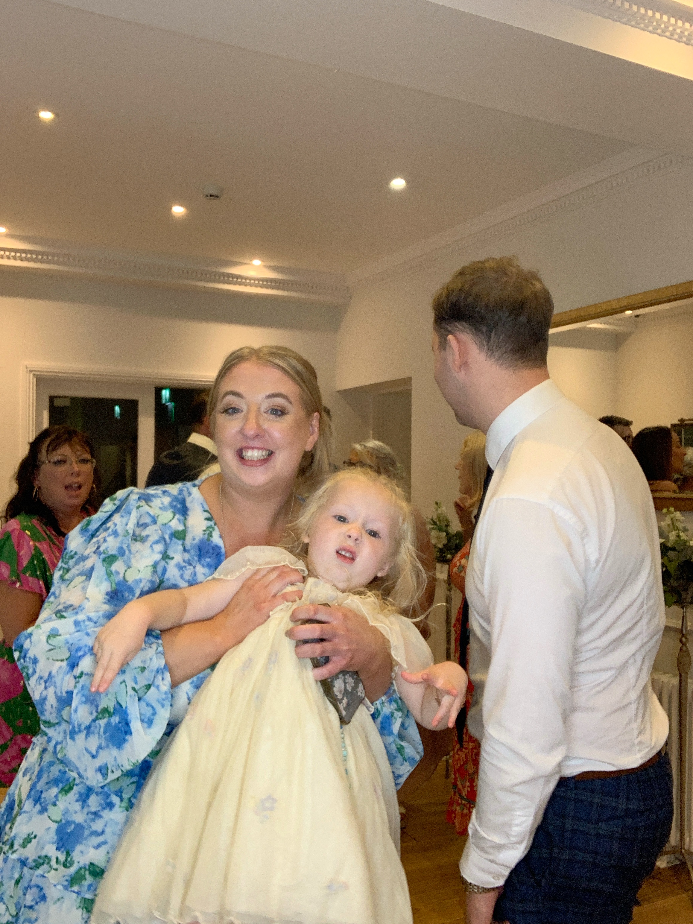The Wilsons  | View more photos from the event at gallery.magicimages.uk/u/MagicImages/The-Wilsons