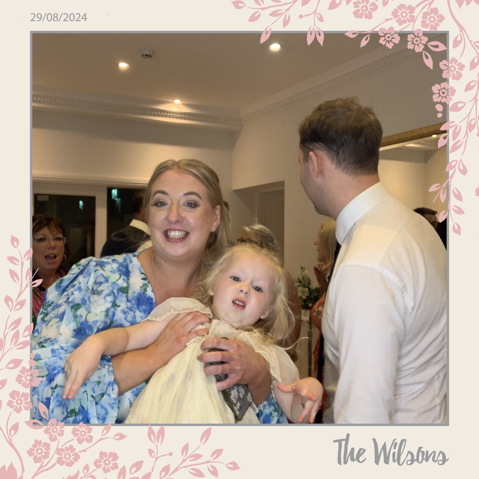 The Wilsons  | View more photos from the event at gallery.magicimages.uk/u/MagicImages/The-Wilsons