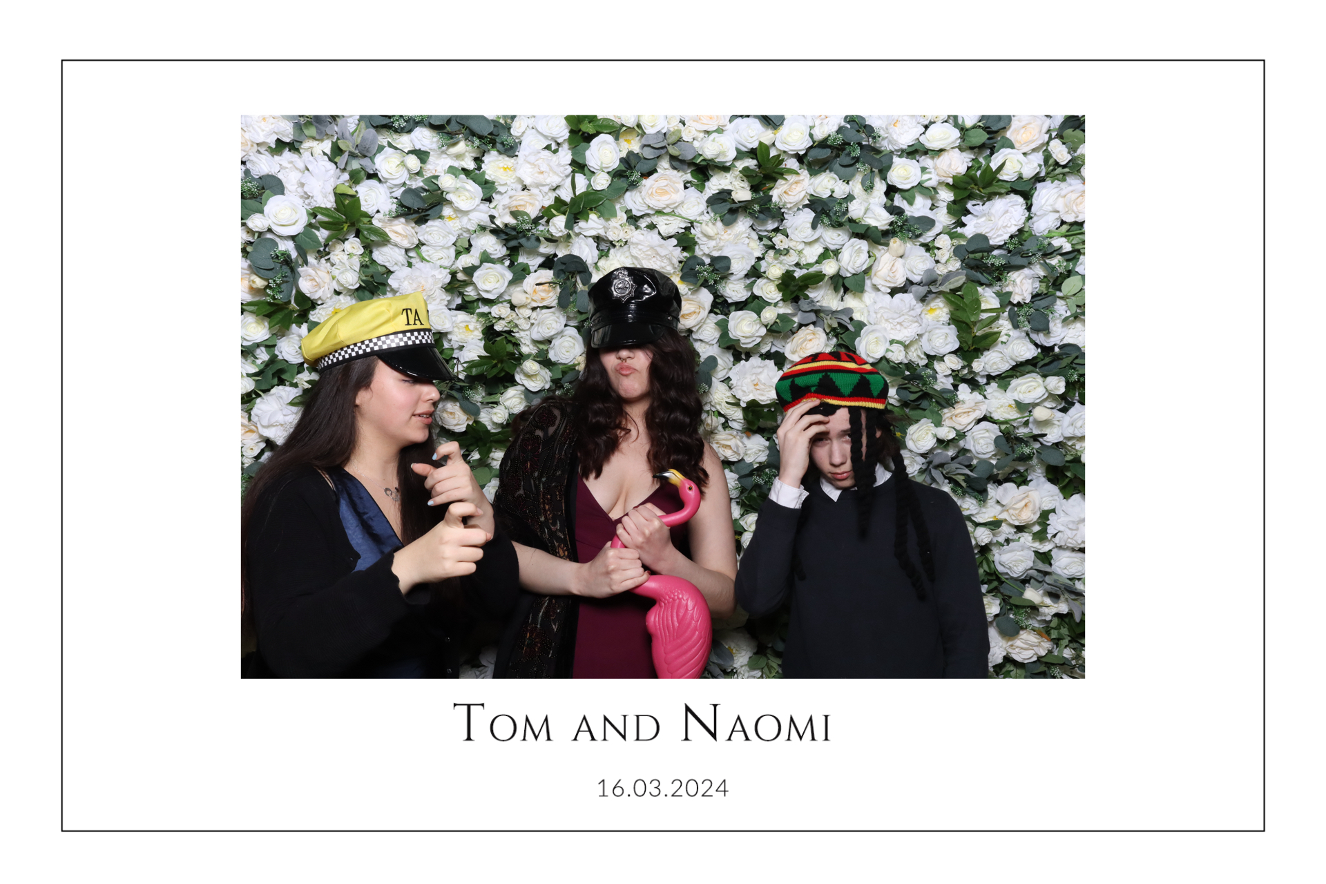 Tom & Naomi  | View more photos from the event at gallery.magicimages.uk/u/MagicImages/Tom-Naomi