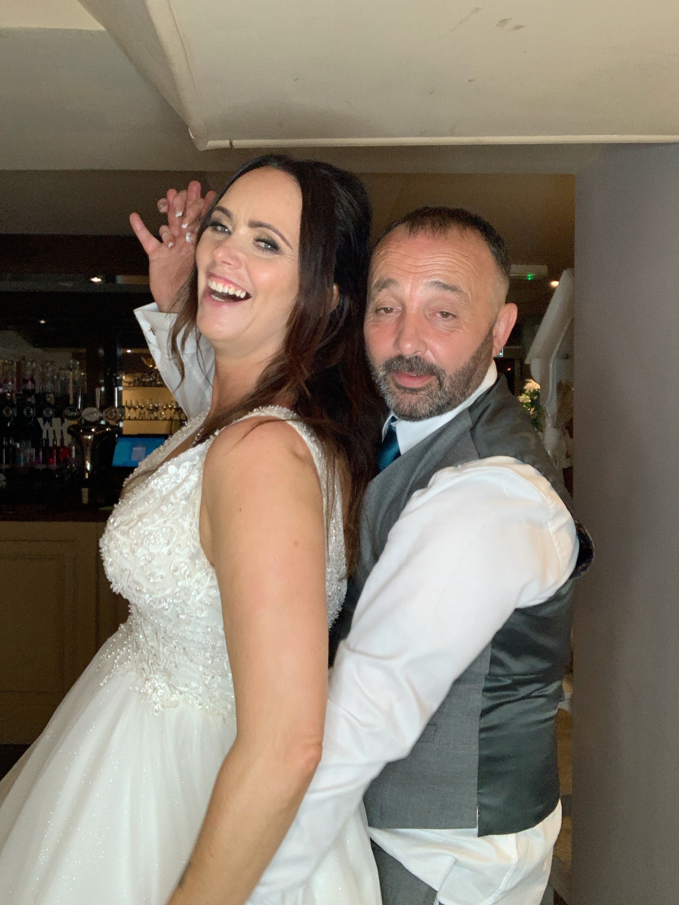 Tracy & Paul  | View more photos from the event at gallery.magicimages.uk/u/MagicImages/Tracy-Paul