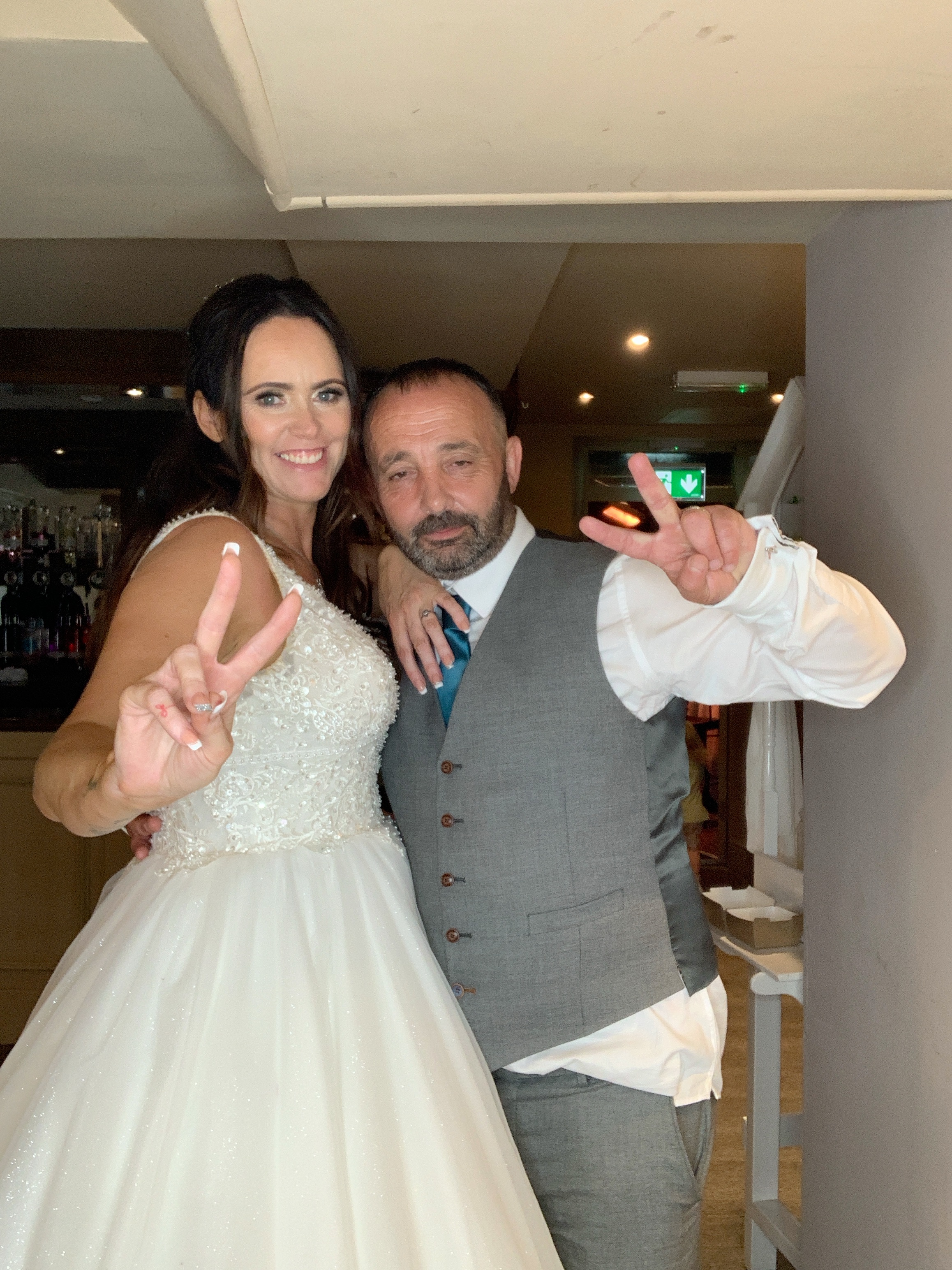 Tracy & Paul  | View more photos from the event at gallery.magicimages.uk/u/MagicImages/Tracy-Paul