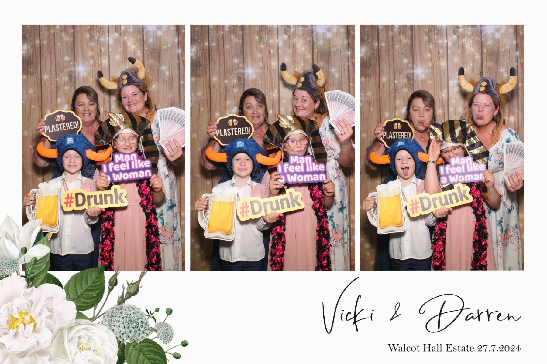 Vicki & Darren  | View more photos from the event at gallery.magicimages.uk/u/MagicImages/Vicki-Darren