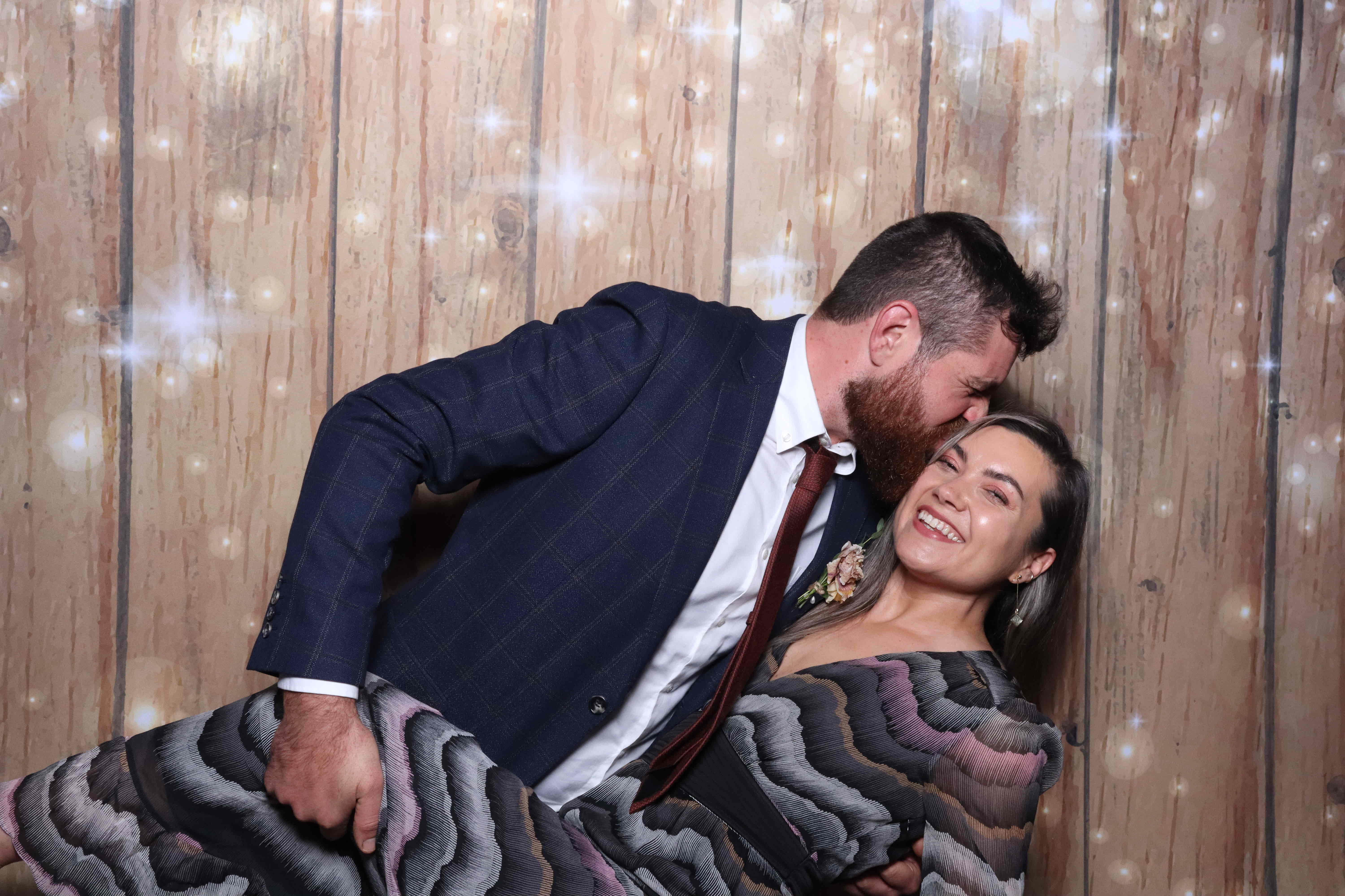 Wendy & James  | View more photos from the event at gallery.magicimages.uk/u/MagicImages/Wendy-James