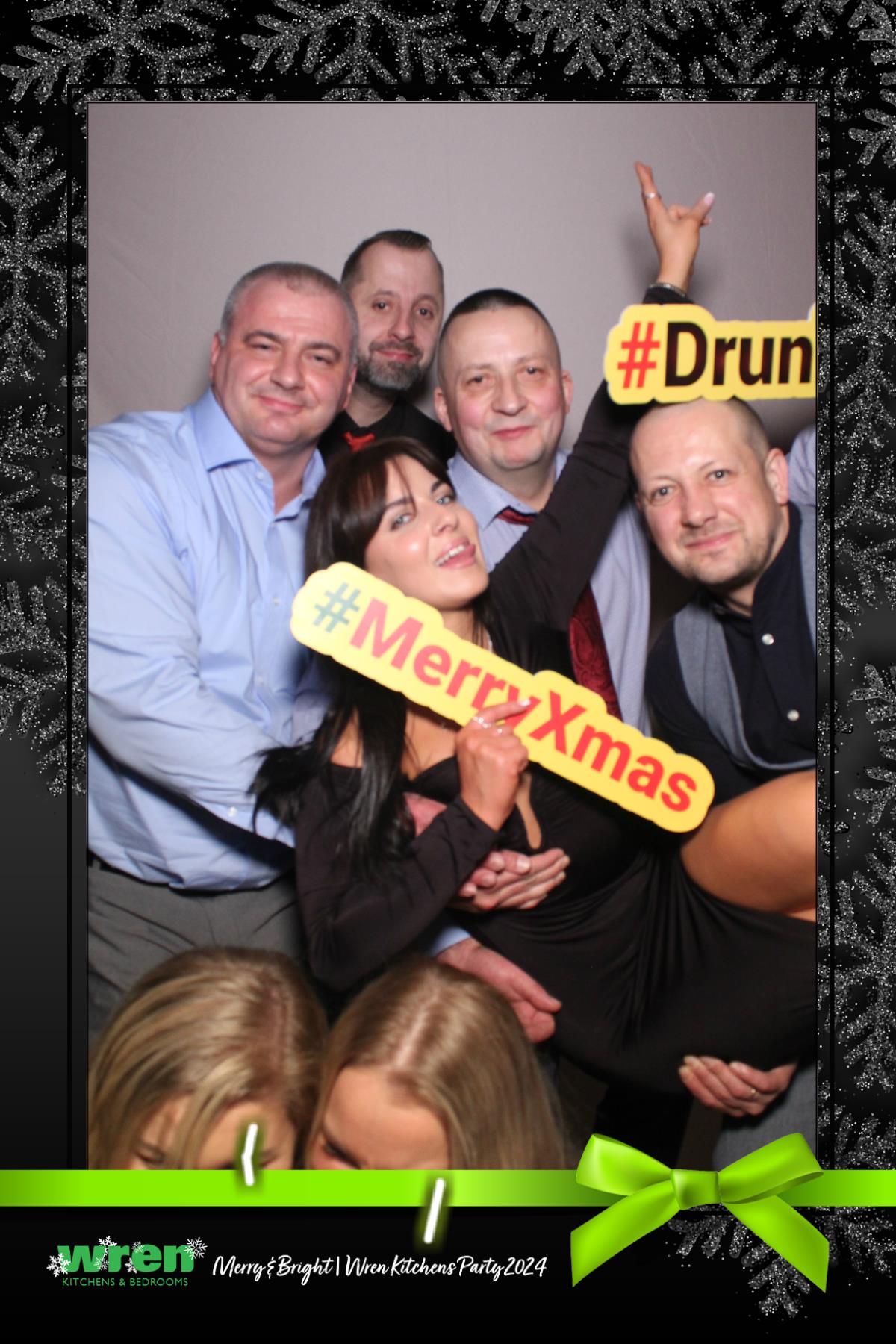 Wren Christmas Party  | View more photos from the event at gallery.magicimages.uk/u/MagicImages/Wren-Christmas-Party