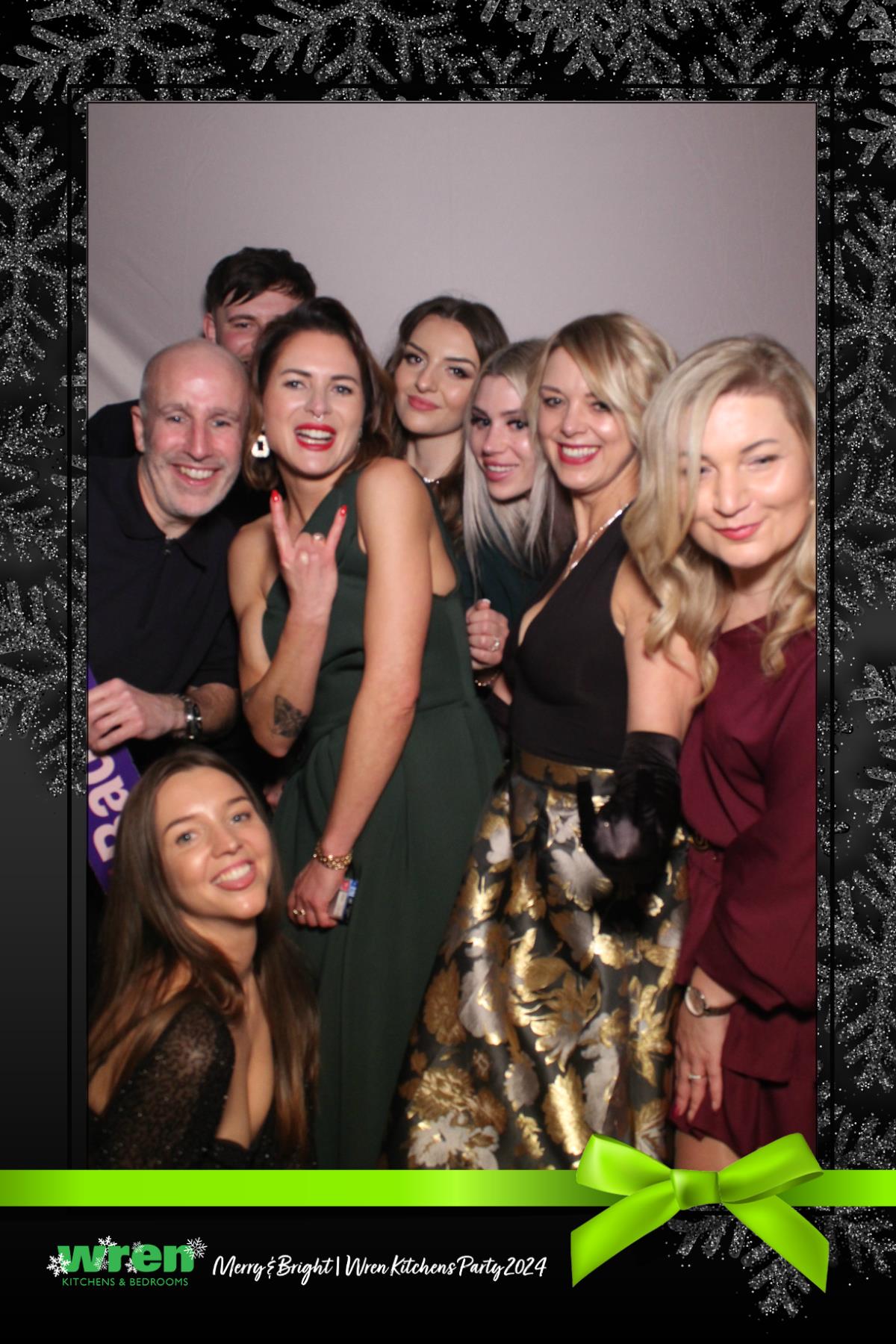 Wren Christmas Party  | View more photos from the event at gallery.magicimages.uk/u/MagicImages/Wren-Christmas-Party