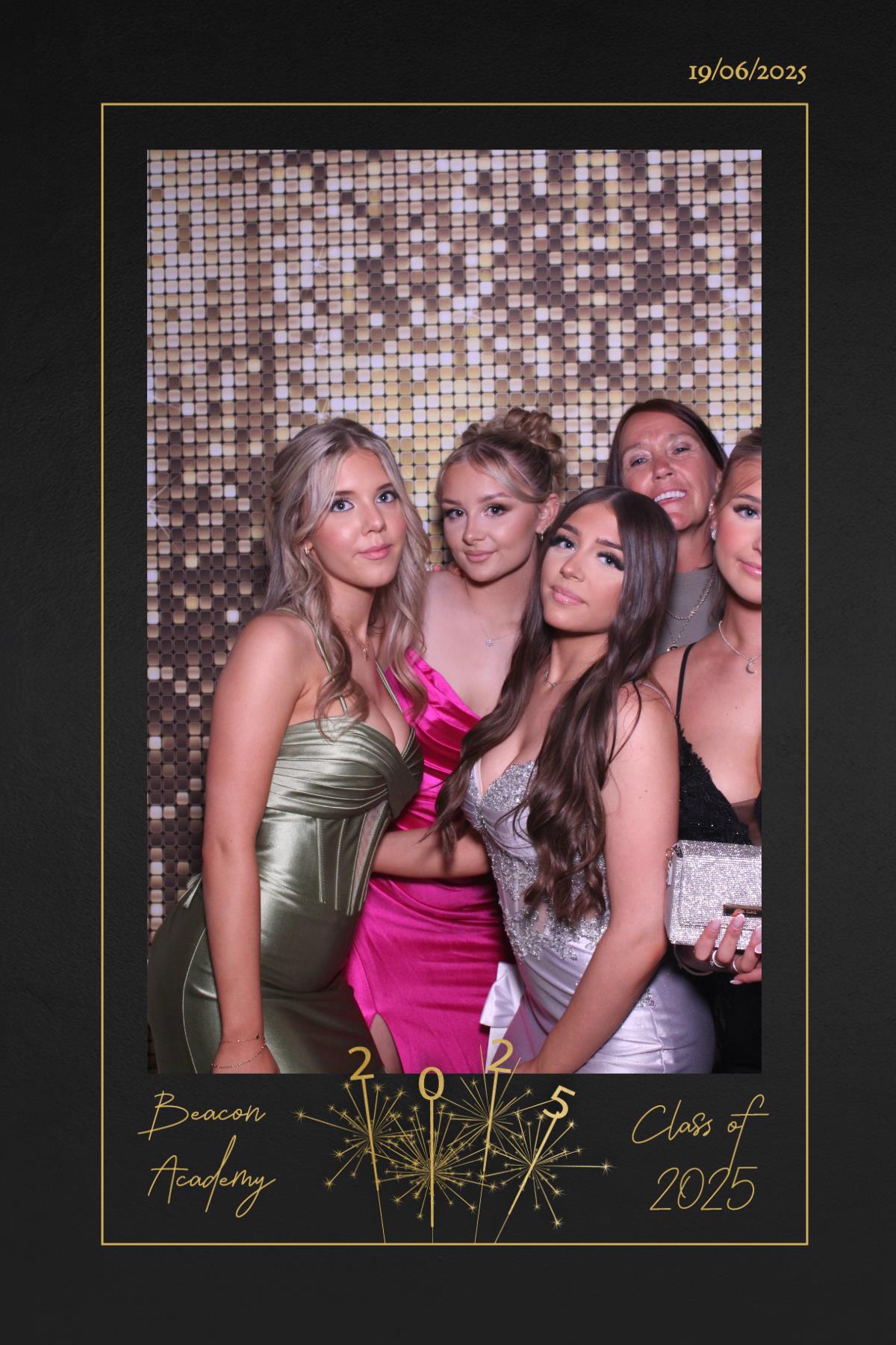 Beacon Academy Prom 2025 | View more photos from the event at gallery.magicimages.uk/u/MagicImages/Beacon-Academy-Prom-2025
